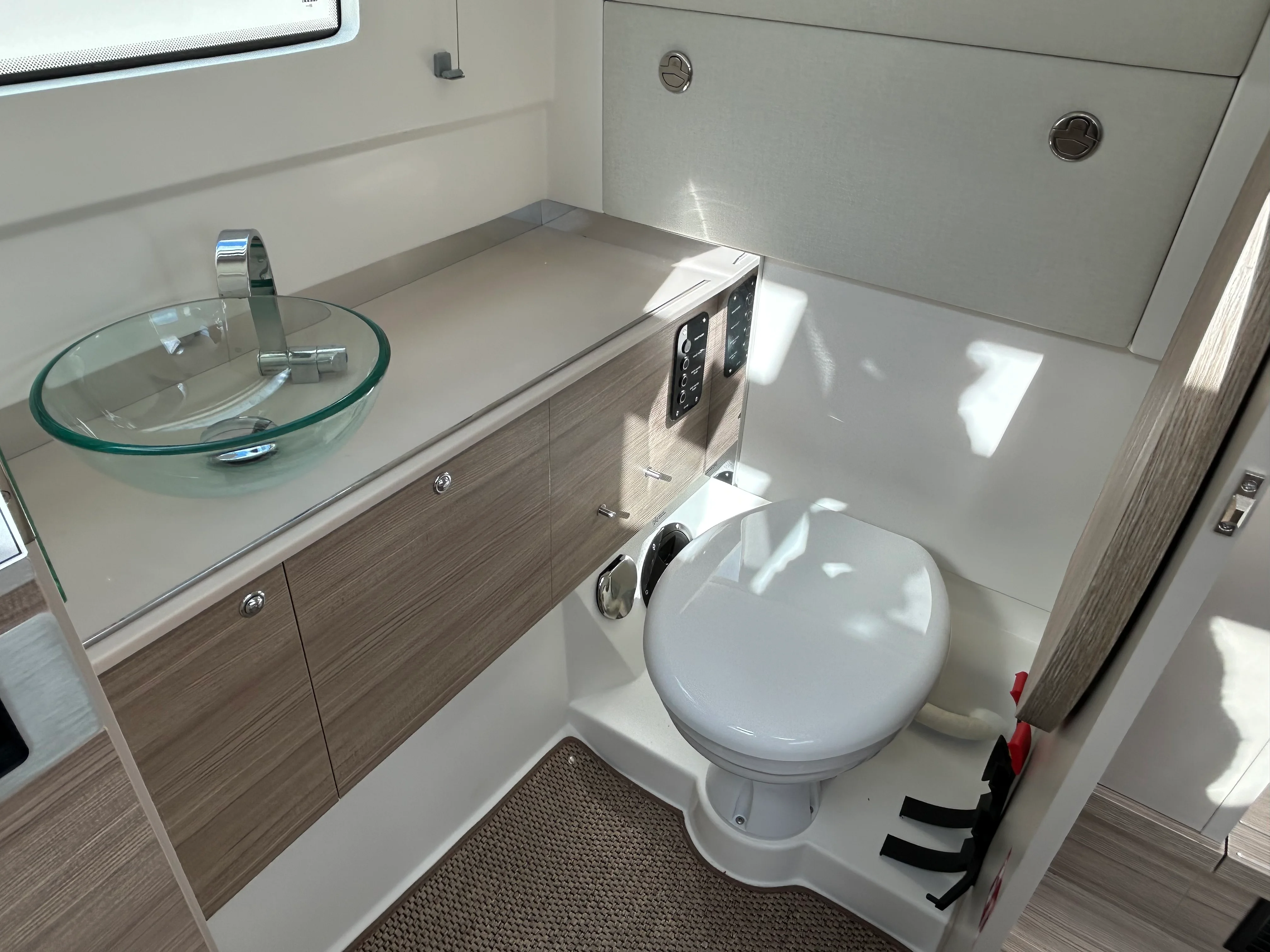 2026 Saxdor 320 GTO Image Thumbnail #24