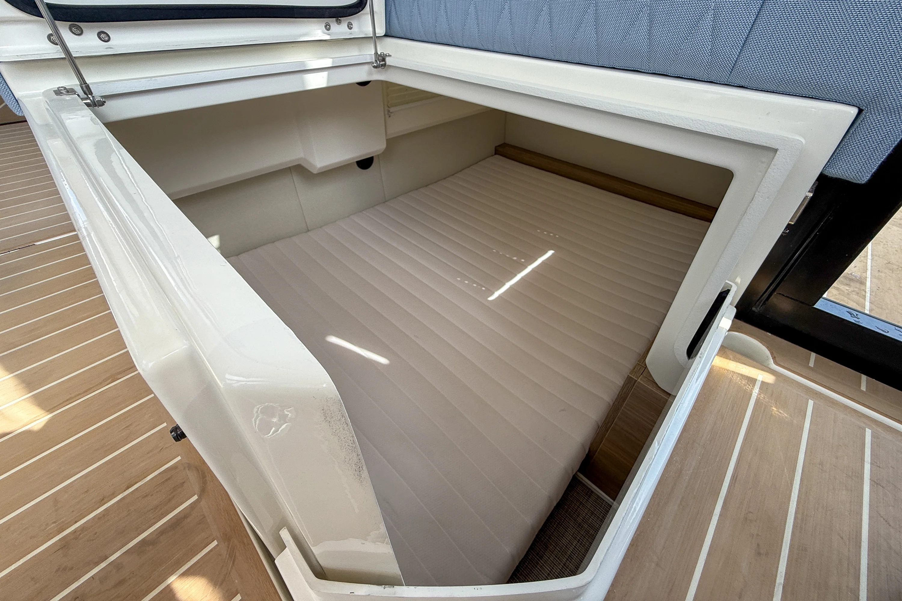 2026 Saxdor 400 GTO Image Thumbnail #11