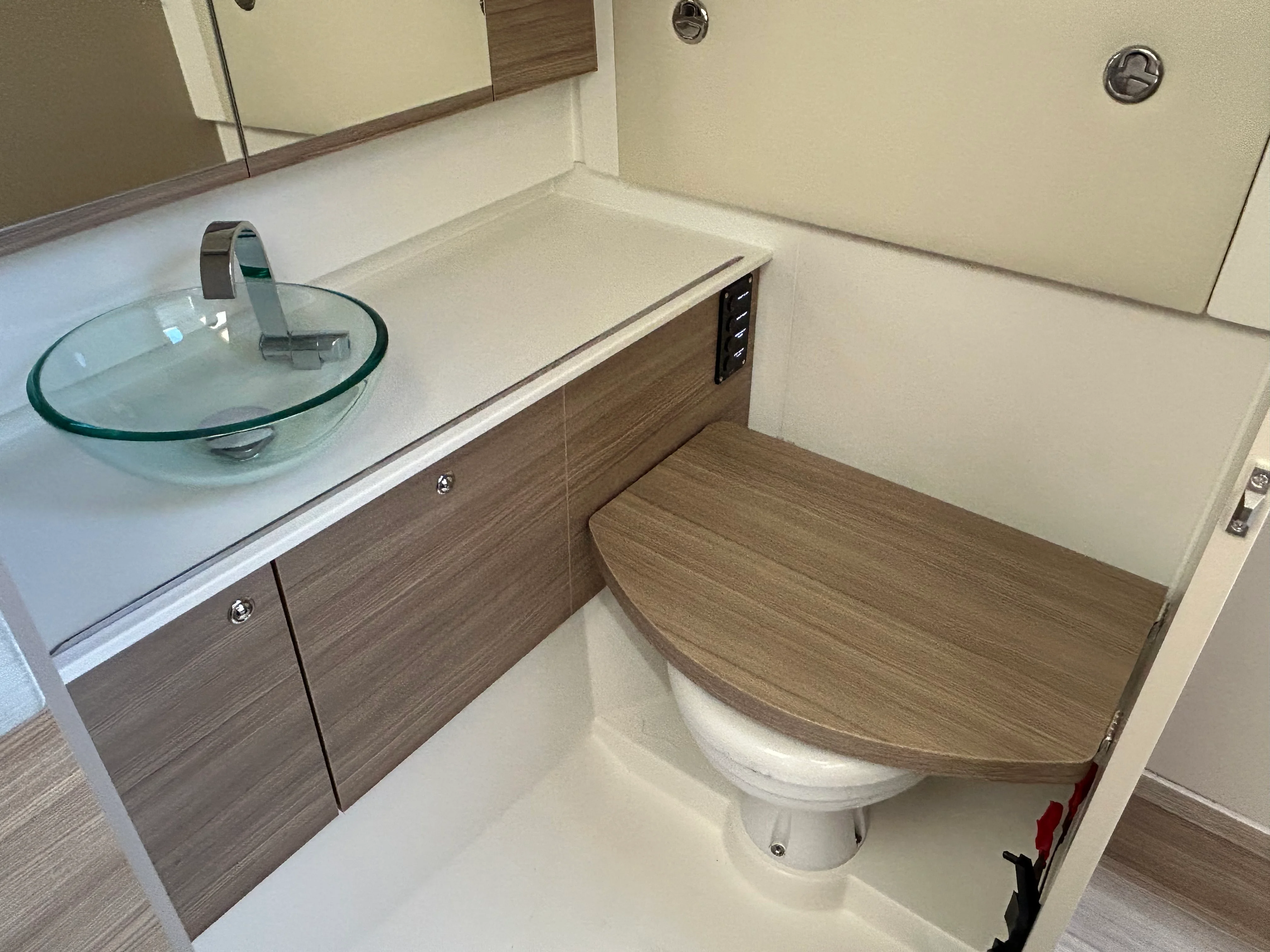 2026 Saxdor 340 GTWA Image Thumbnail #20