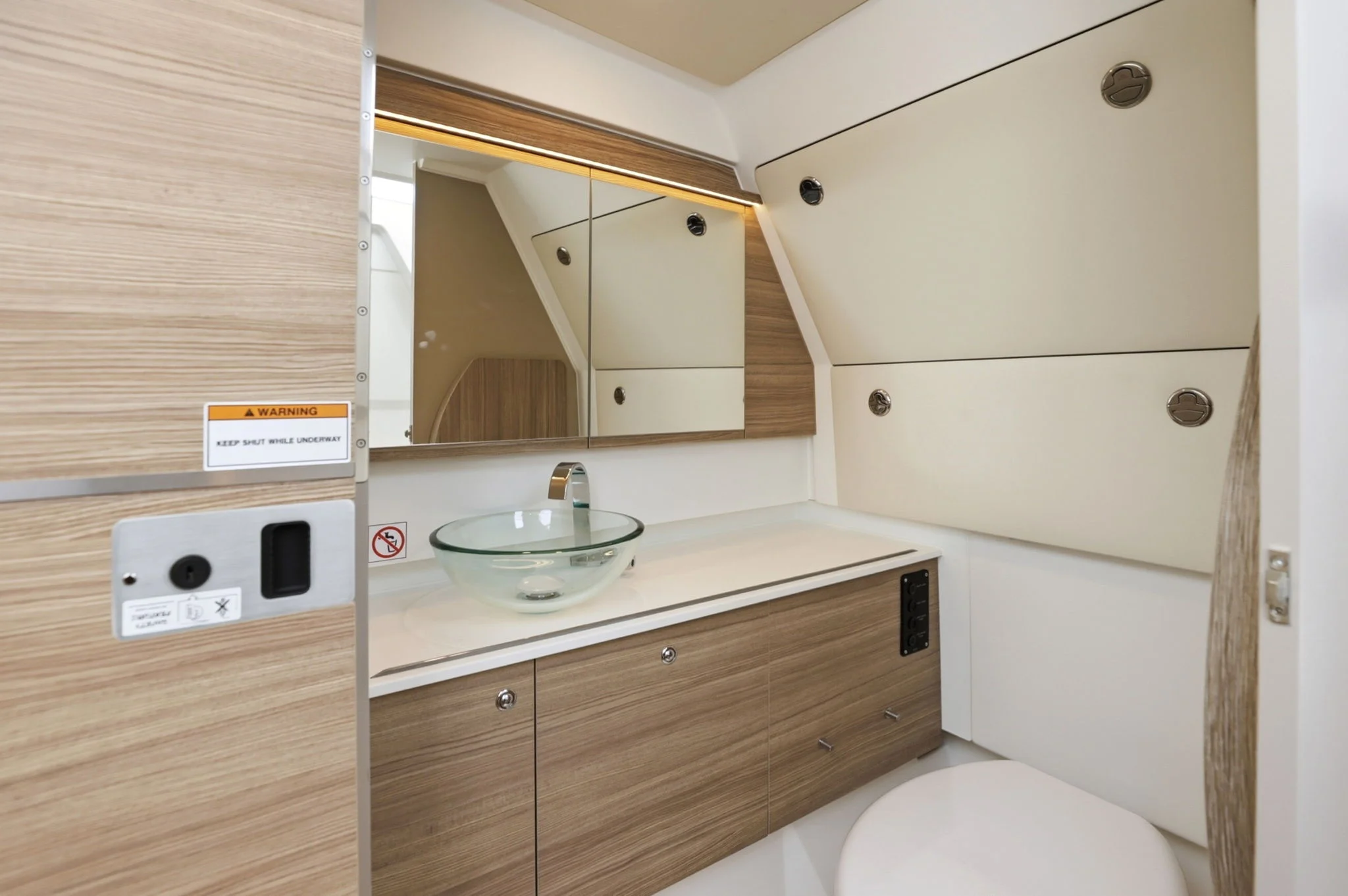 2026 Saxdor 340 GTWA Image Thumbnail #21