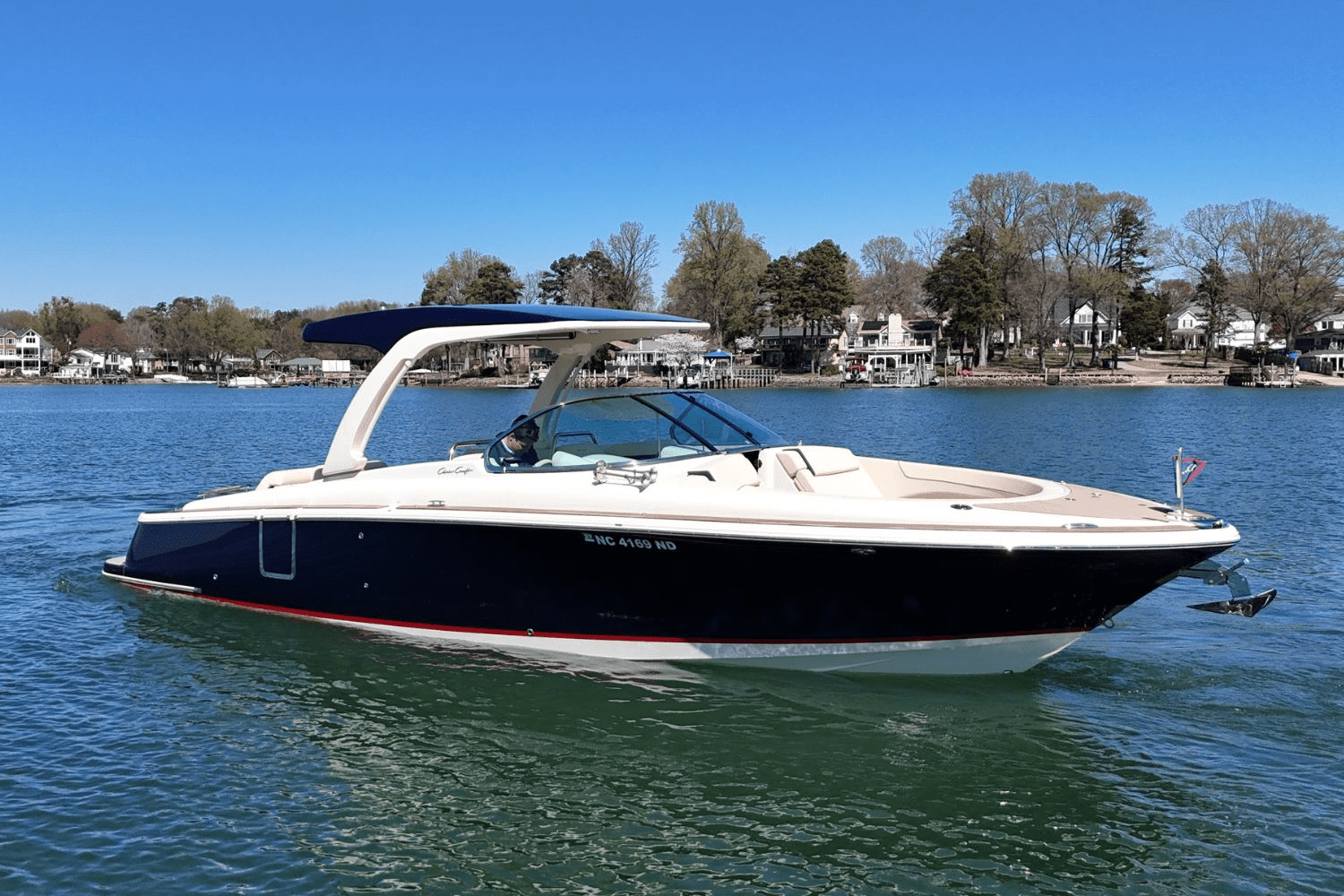 2023 Chris-Craft 31 LAUNCH Image Thumbnail #1