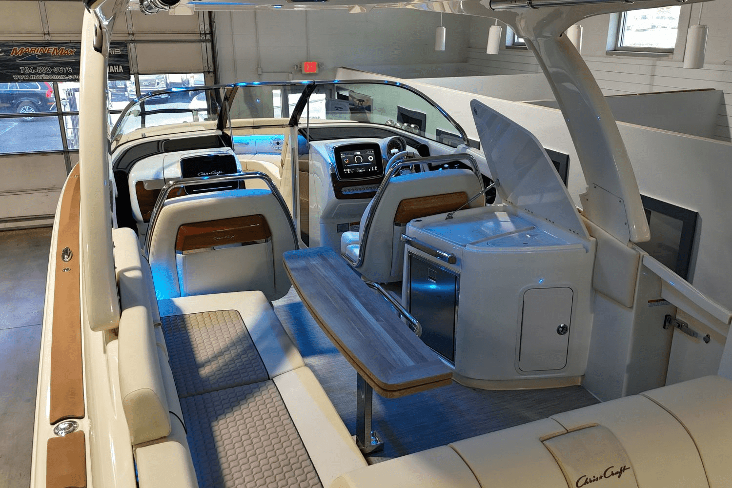 2023 Chris-Craft 31 LAUNCH Image Thumbnail #14
