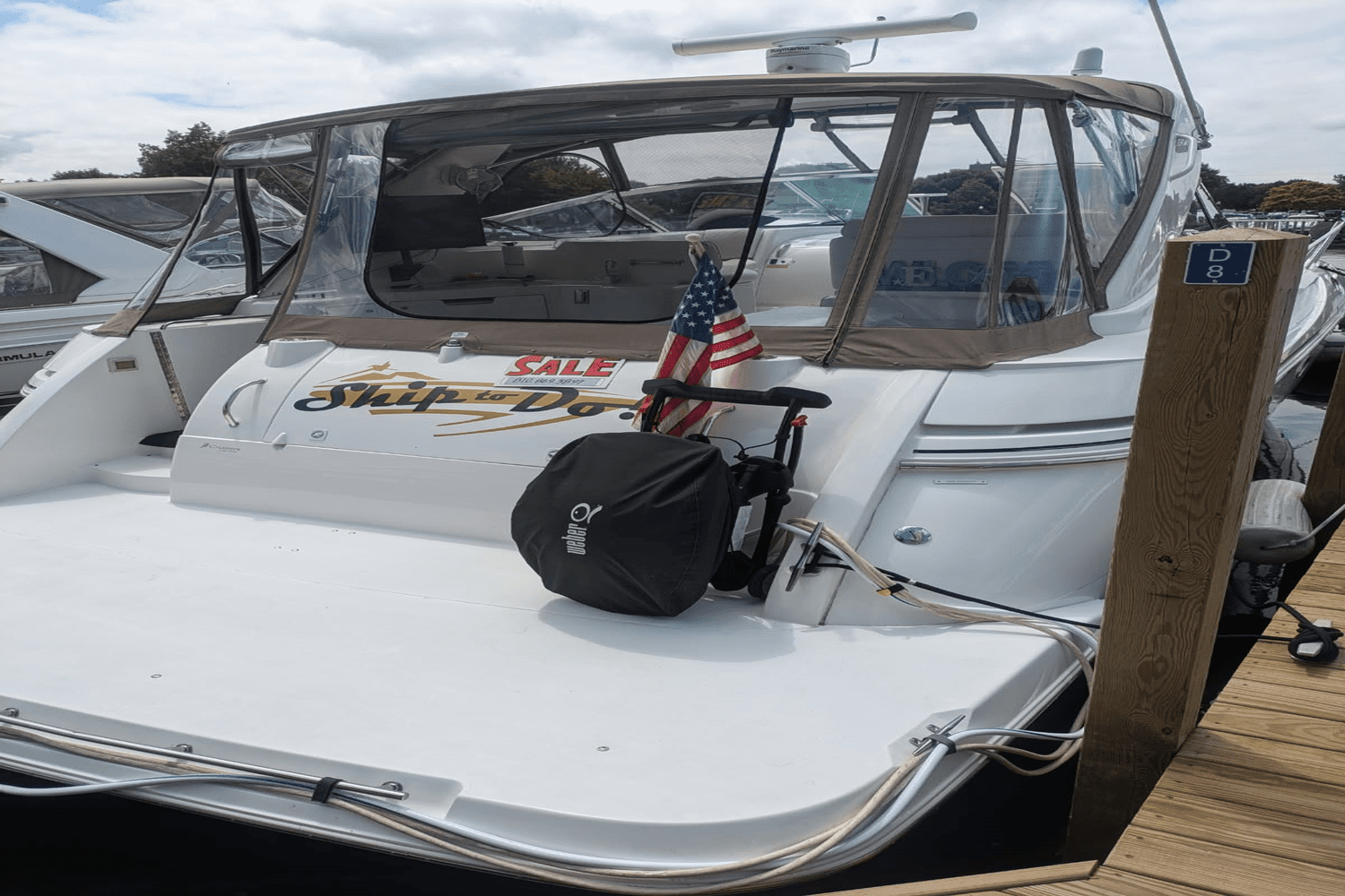 2001 Cruisers Yachts
                                                             3870 EXPRESS Image Thumbnail #7