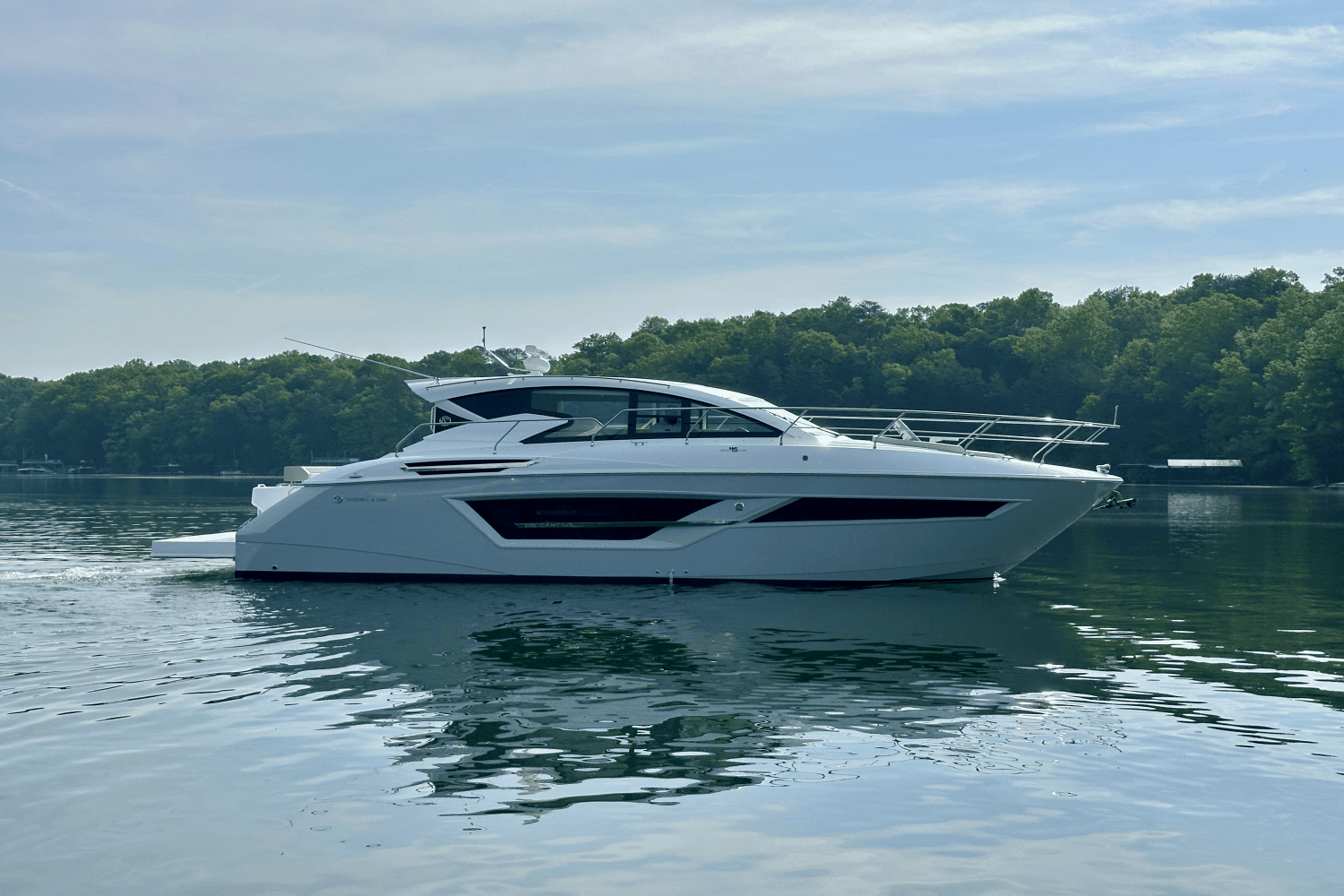 2025 Cruisers Yachts 46 Cantius Image Thumbnail #9