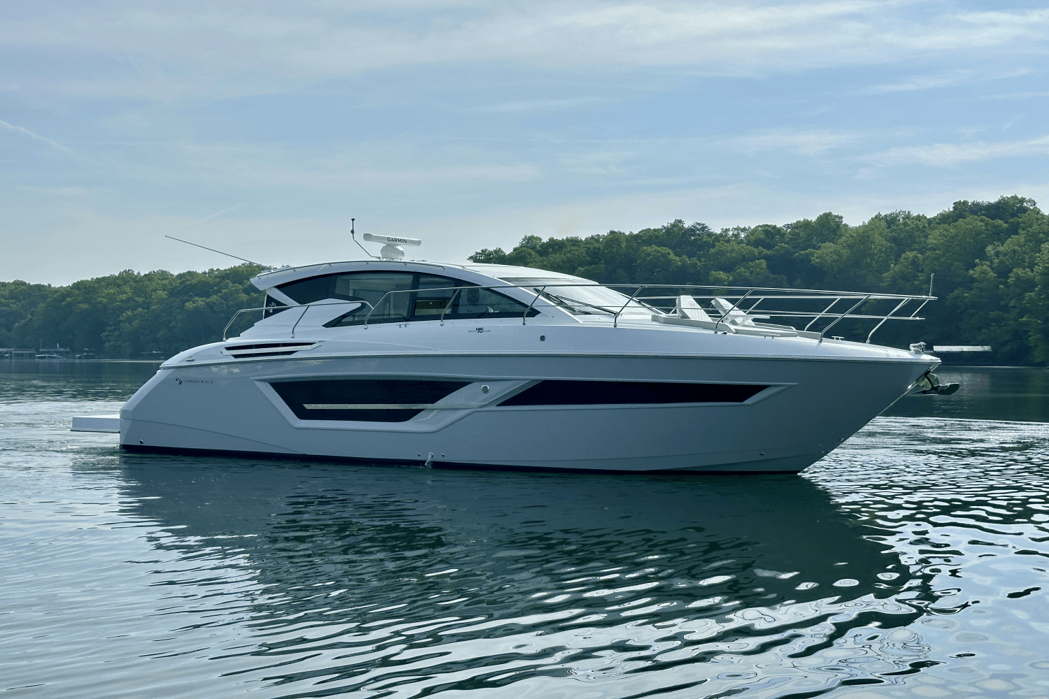 2025 Cruisers Yachts 46 Cantius Image Thumbnail #10