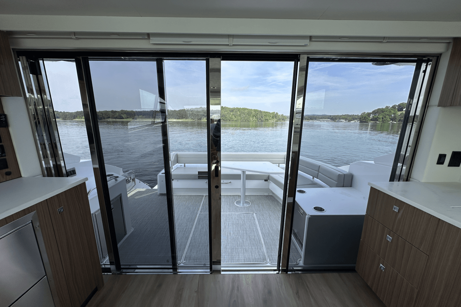 2025 Cruisers Yachts 46 Cantius Image Thumbnail #37