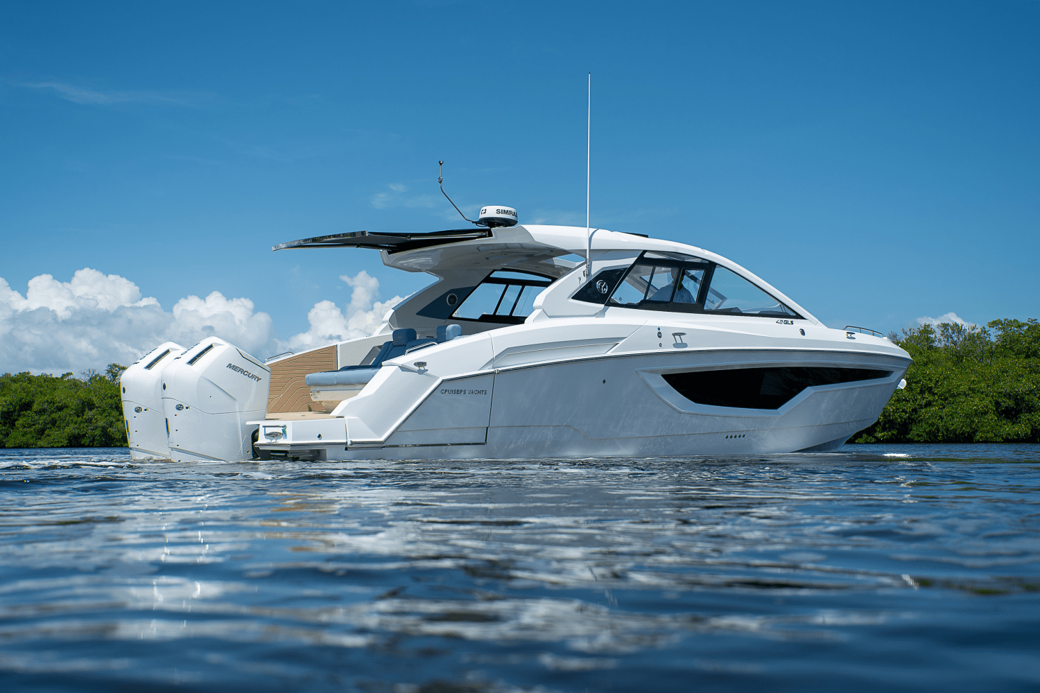 2025 Cruisers Yachts 42 GLS Outboard Image Thumbnail #3