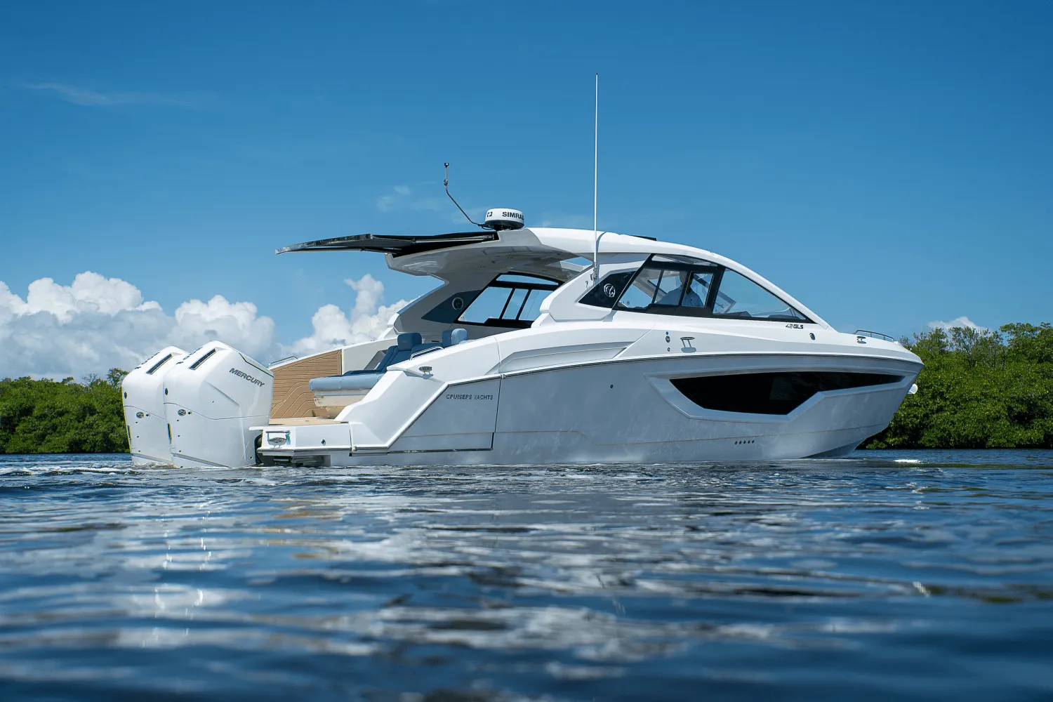 2025 Cruisers Yachts 42 GLS Outboard Image Thumbnail #3