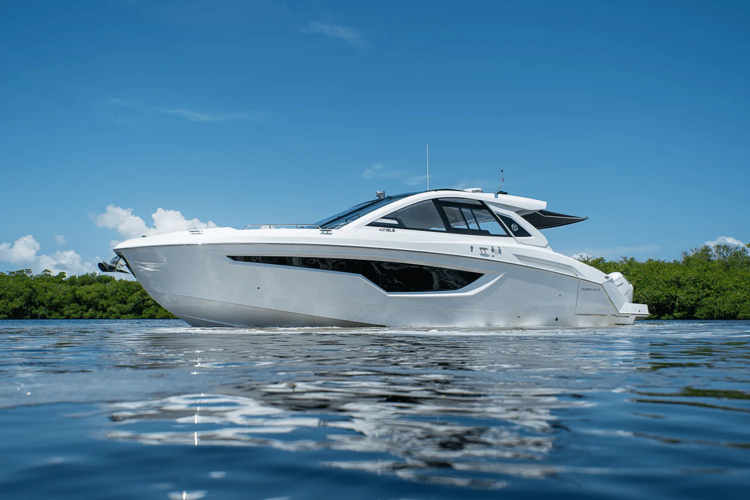 2025 Cruisers Yachts 42 GLS Outboard Image Thumbnail #41