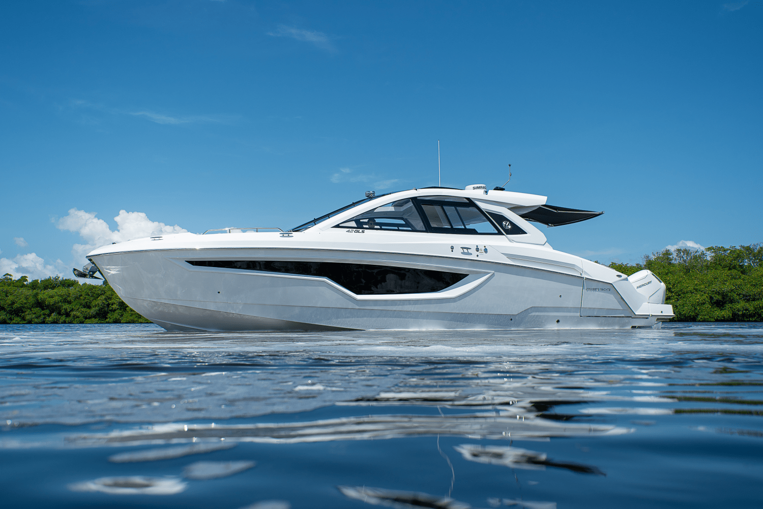 2025 Cruisers Yachts 42 GLS Outboard Image Thumbnail #43