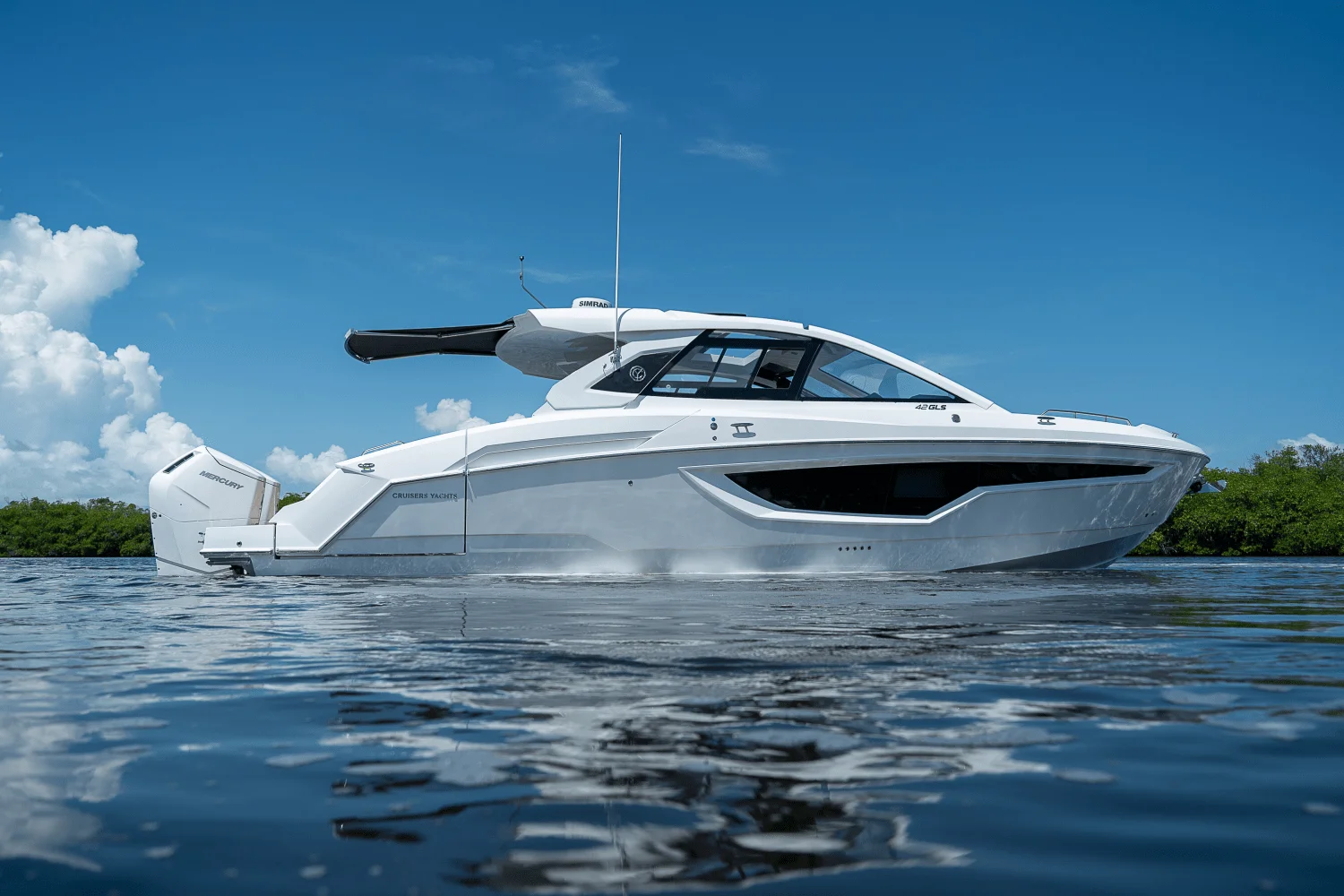 2025 Cruisers Yachts 42 GLS Outboard Image Thumbnail #34