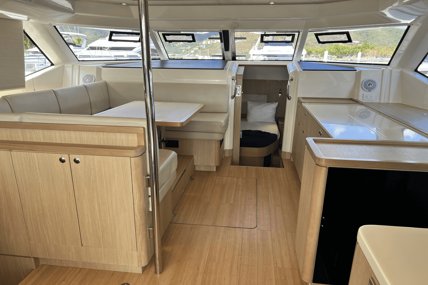2021 Aquila 44 Image Thumbnail #9
