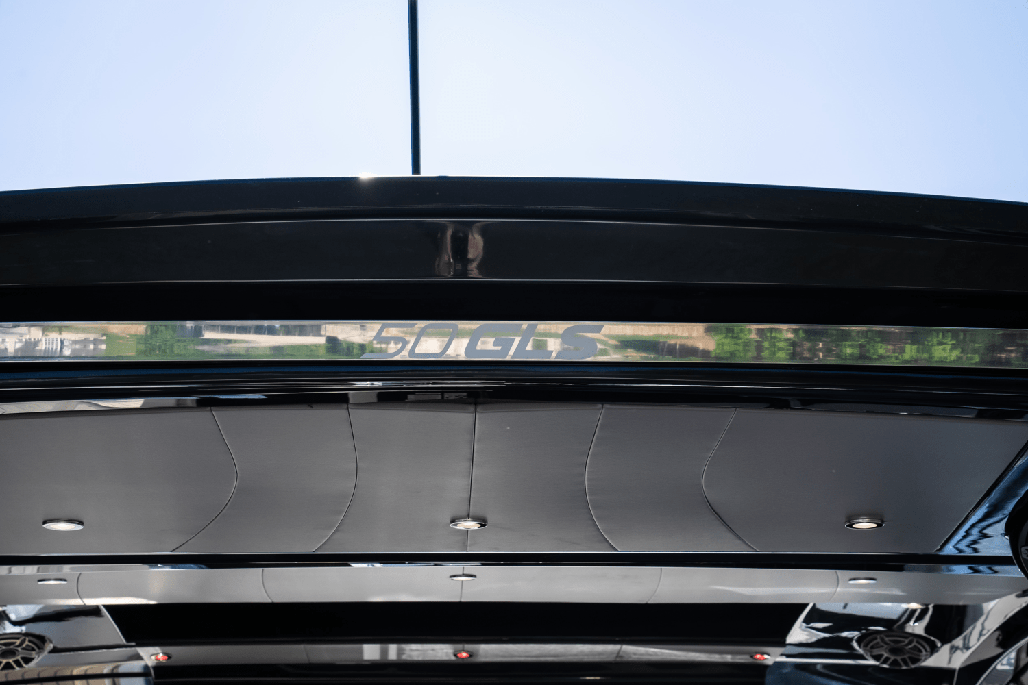 2025 Cruisers Yachts 50 GLS Outboard Image Thumbnail #51