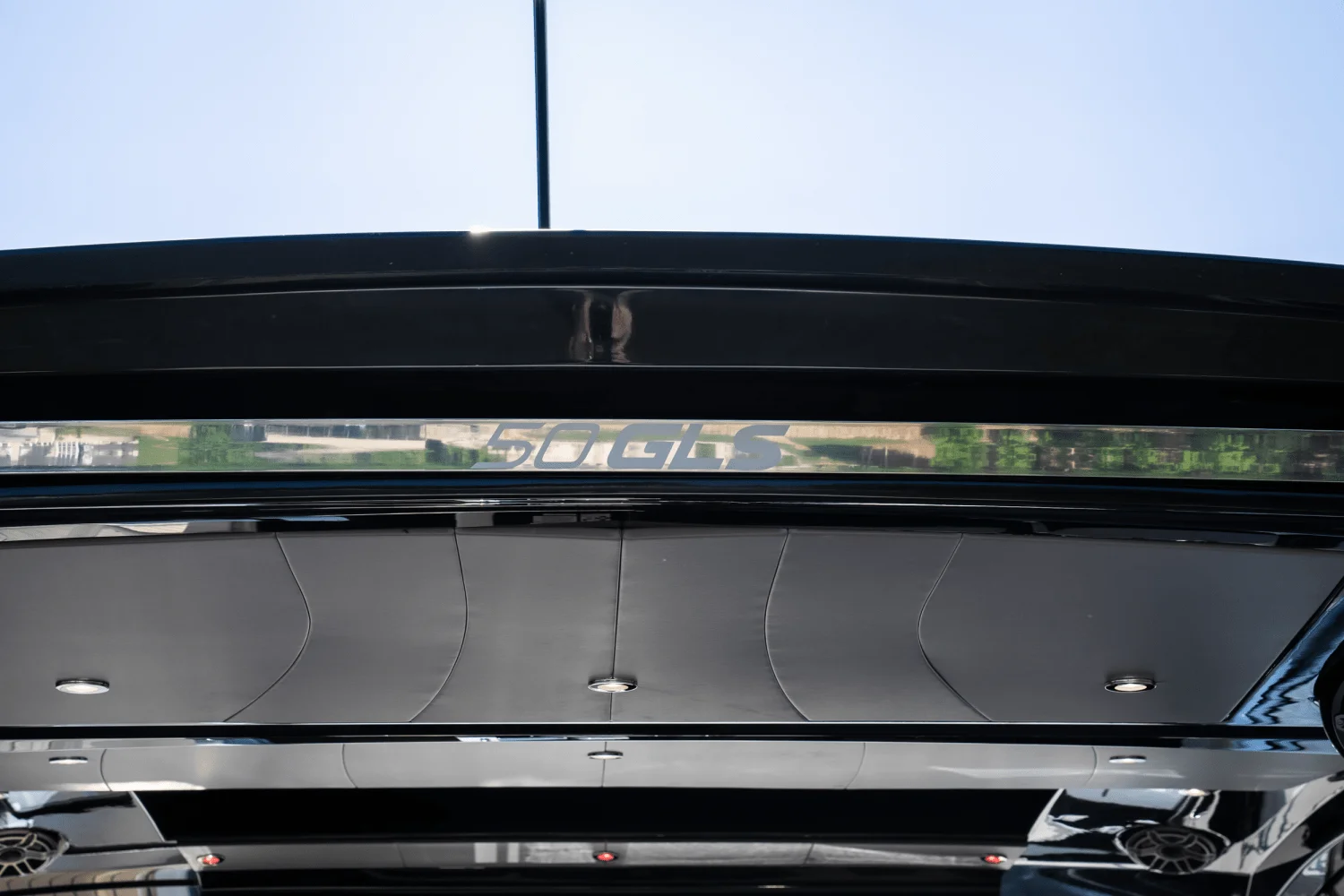 2025 Cruisers Yachts 50 GLS Outboard Image Thumbnail #51