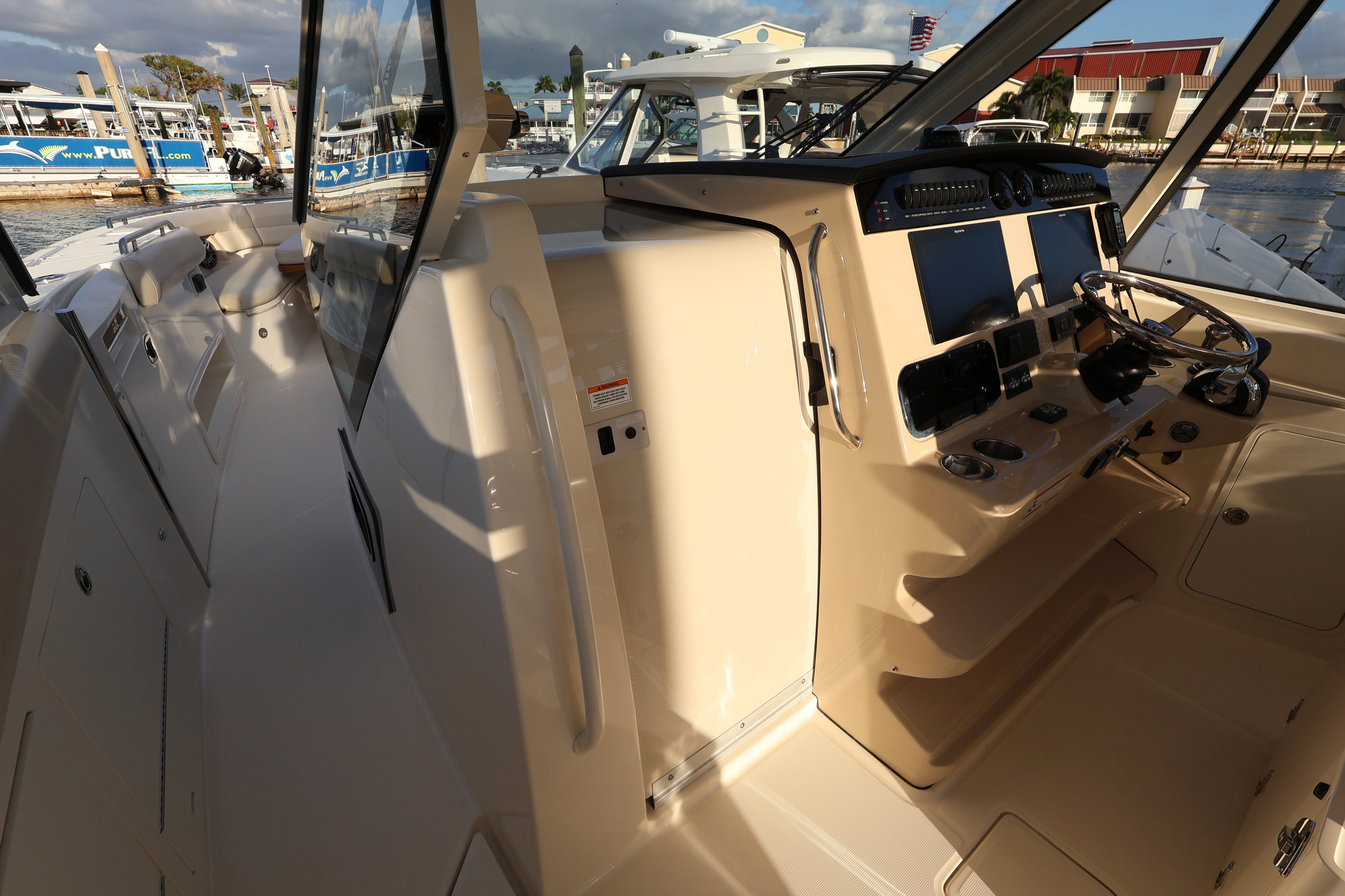 2019 Boston Whaler 380 Realm Image Thumbnail #23