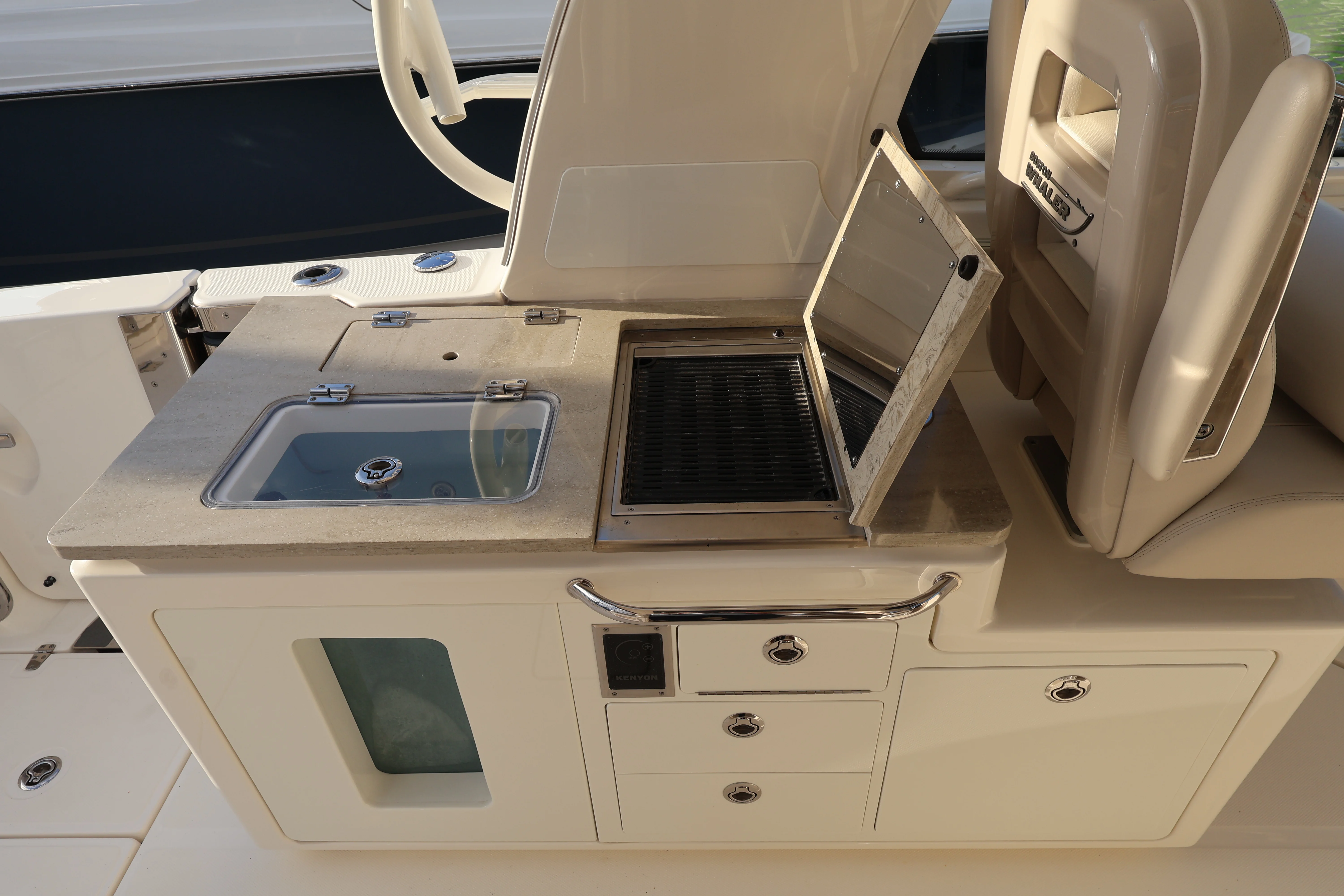 2019 Boston Whaler 380 Realm Image Thumbnail #16