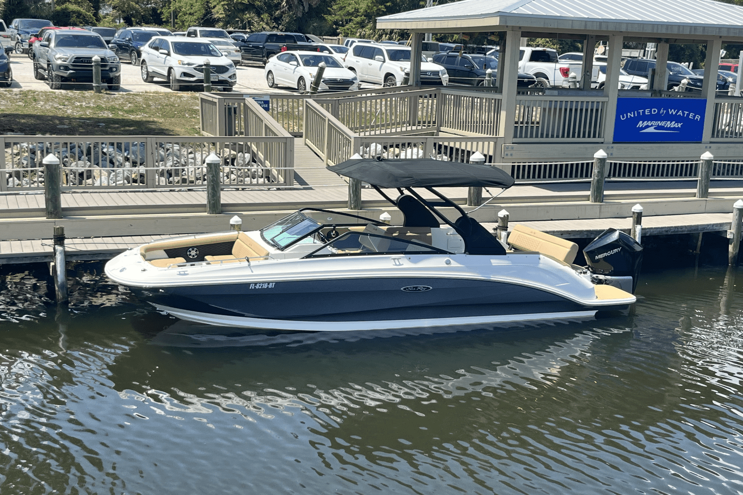 2019 Sea Ray SDX 250 Outboard Image Thumbnail #2