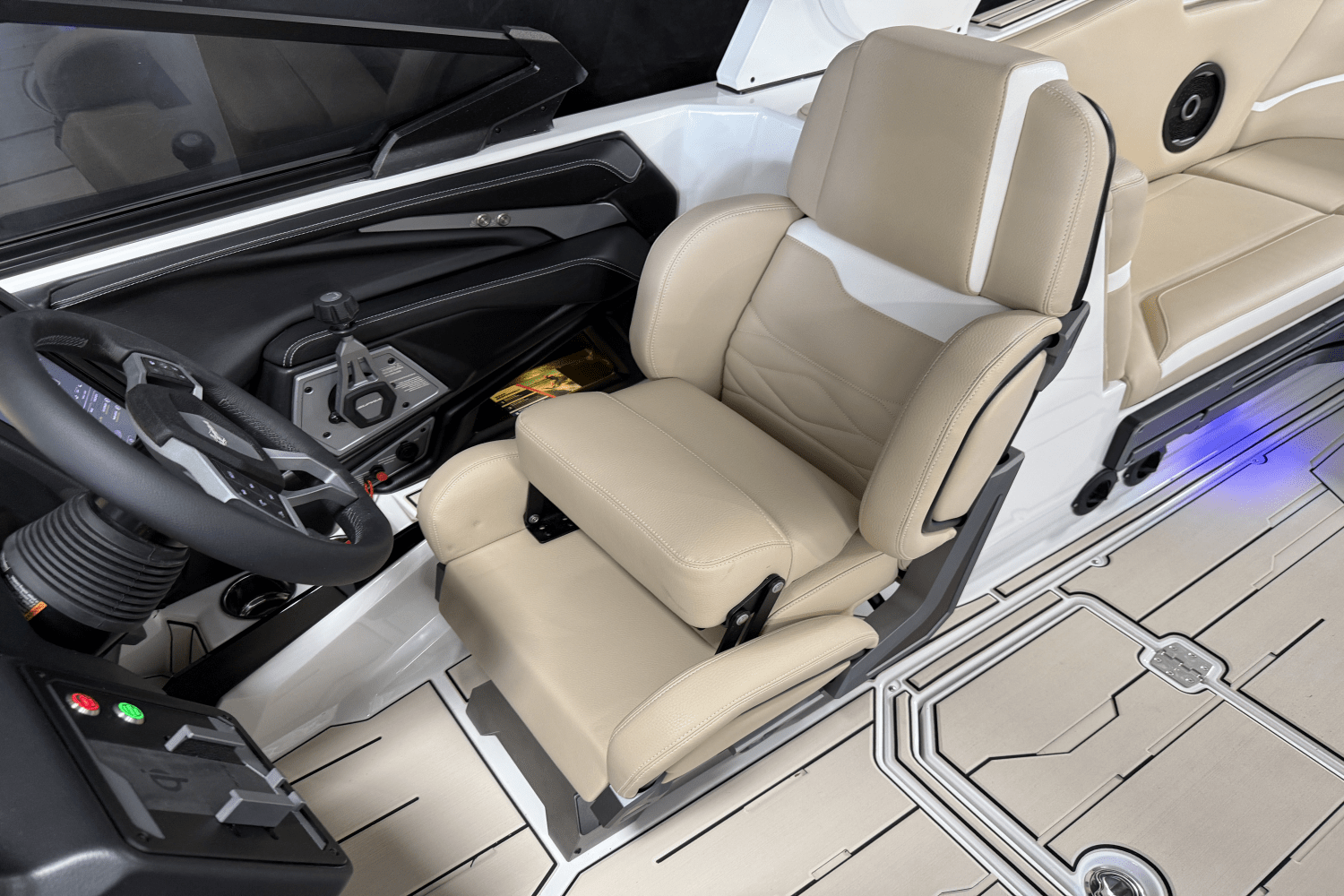2025 Supra SL Image Thumbnail #82