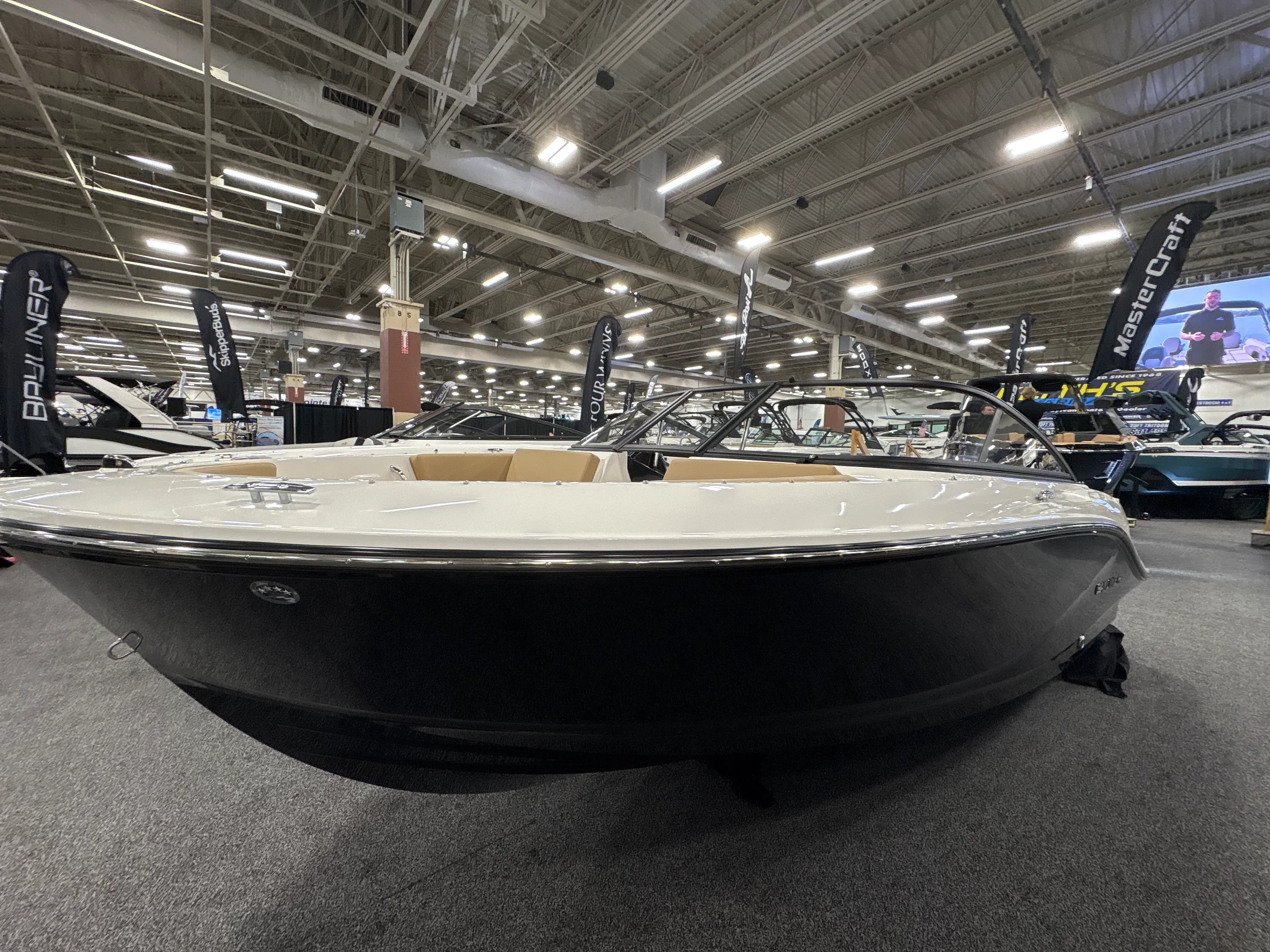 2025 Bayliner V20I Image Thumbnail #12