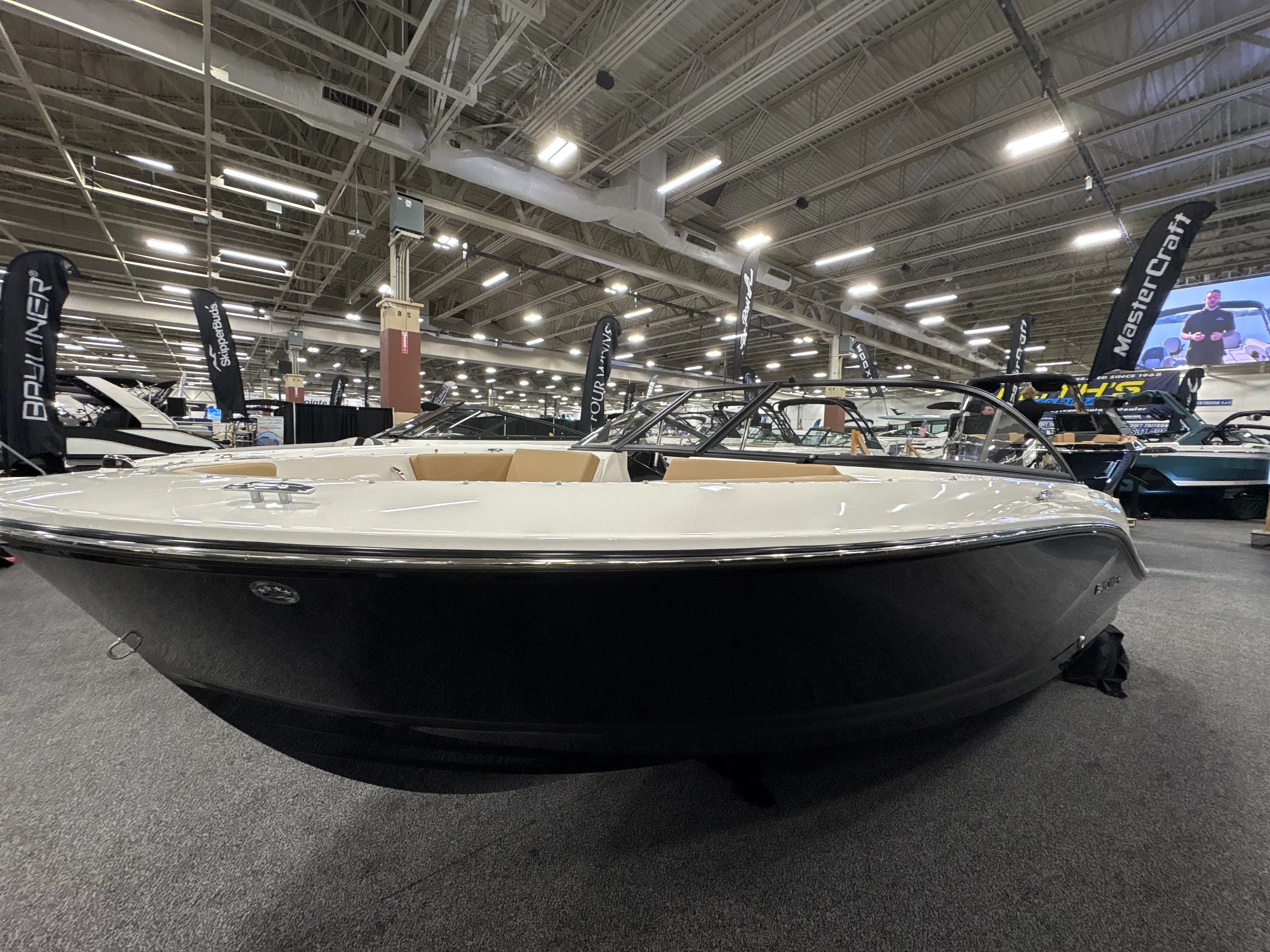 2025 Bayliner V20I Image Thumbnail #12