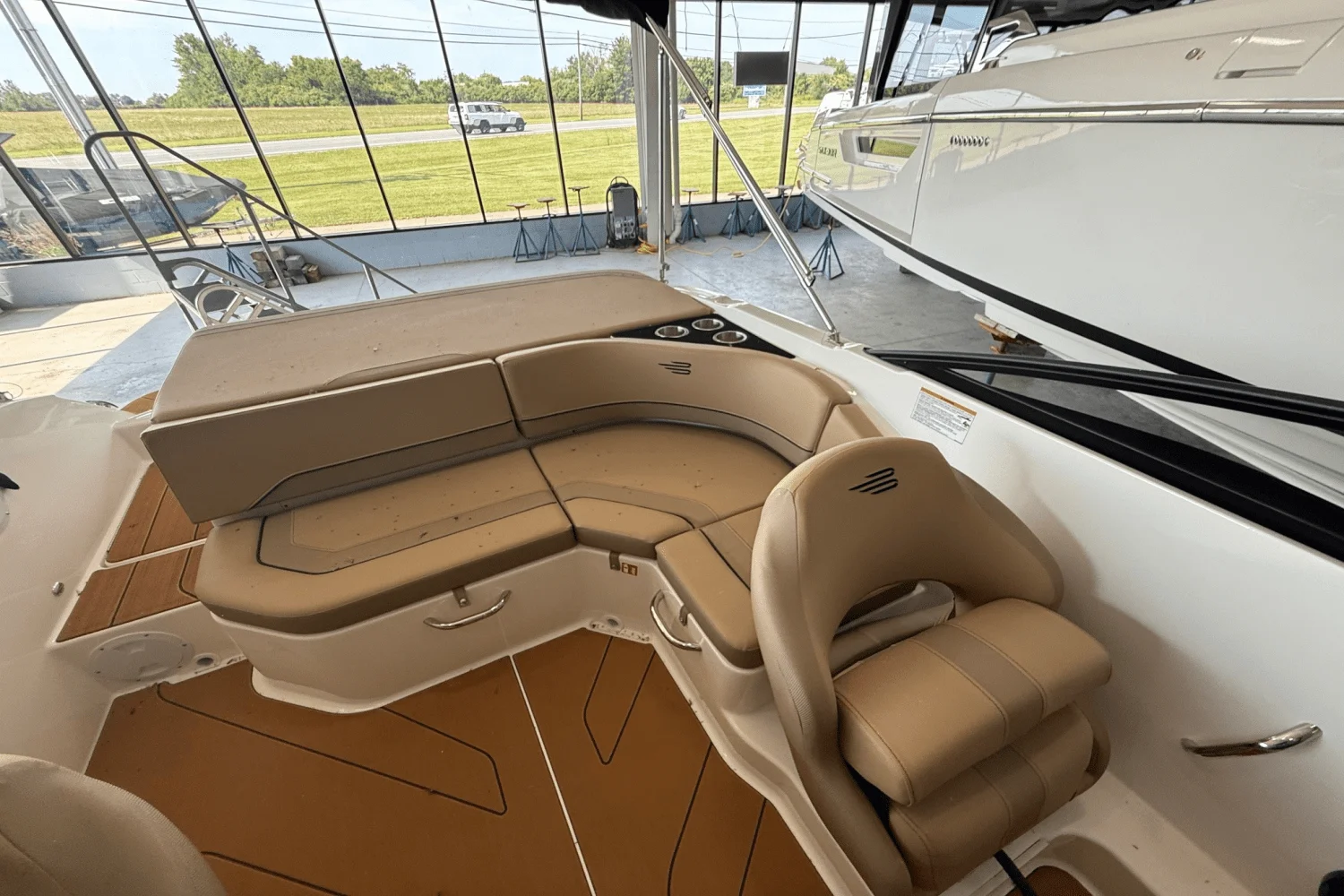 2025 Bayliner V20I Image Thumbnail #4