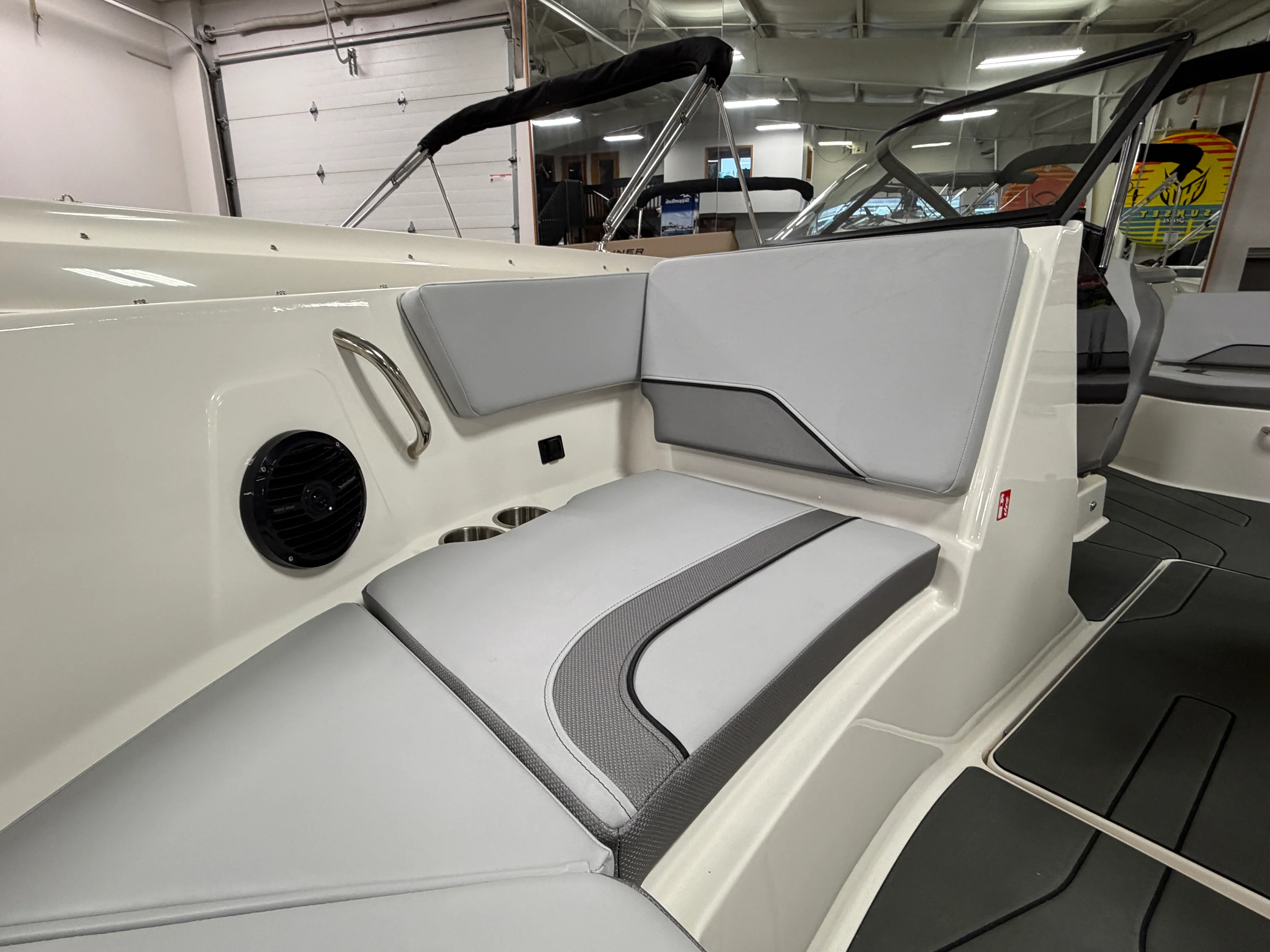 2025 Bayliner V20I Image Thumbnail #26