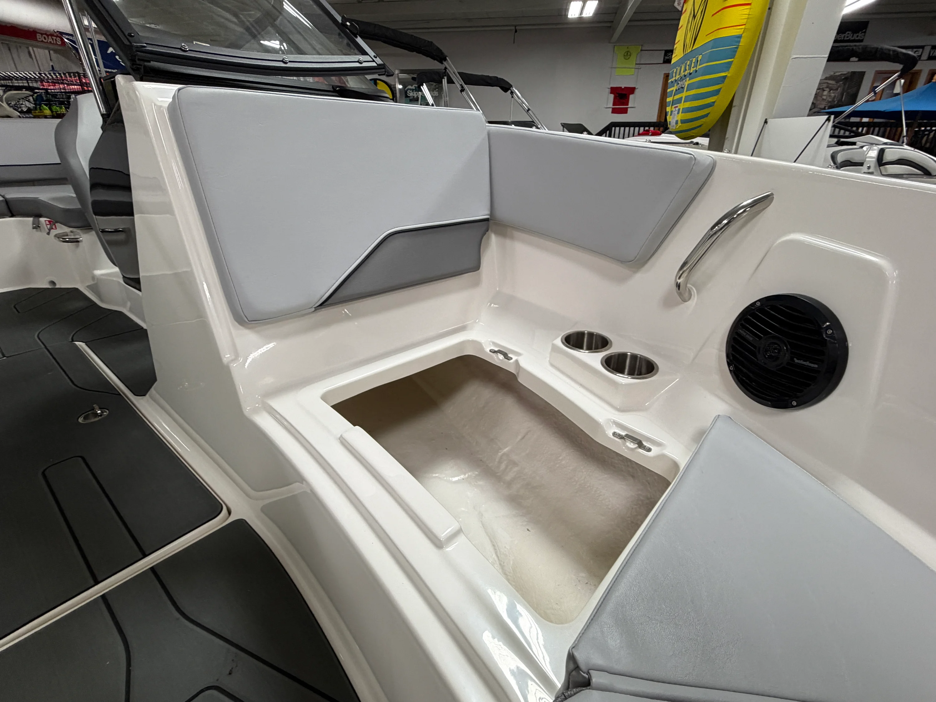 2025 Bayliner V20I Image Thumbnail #25