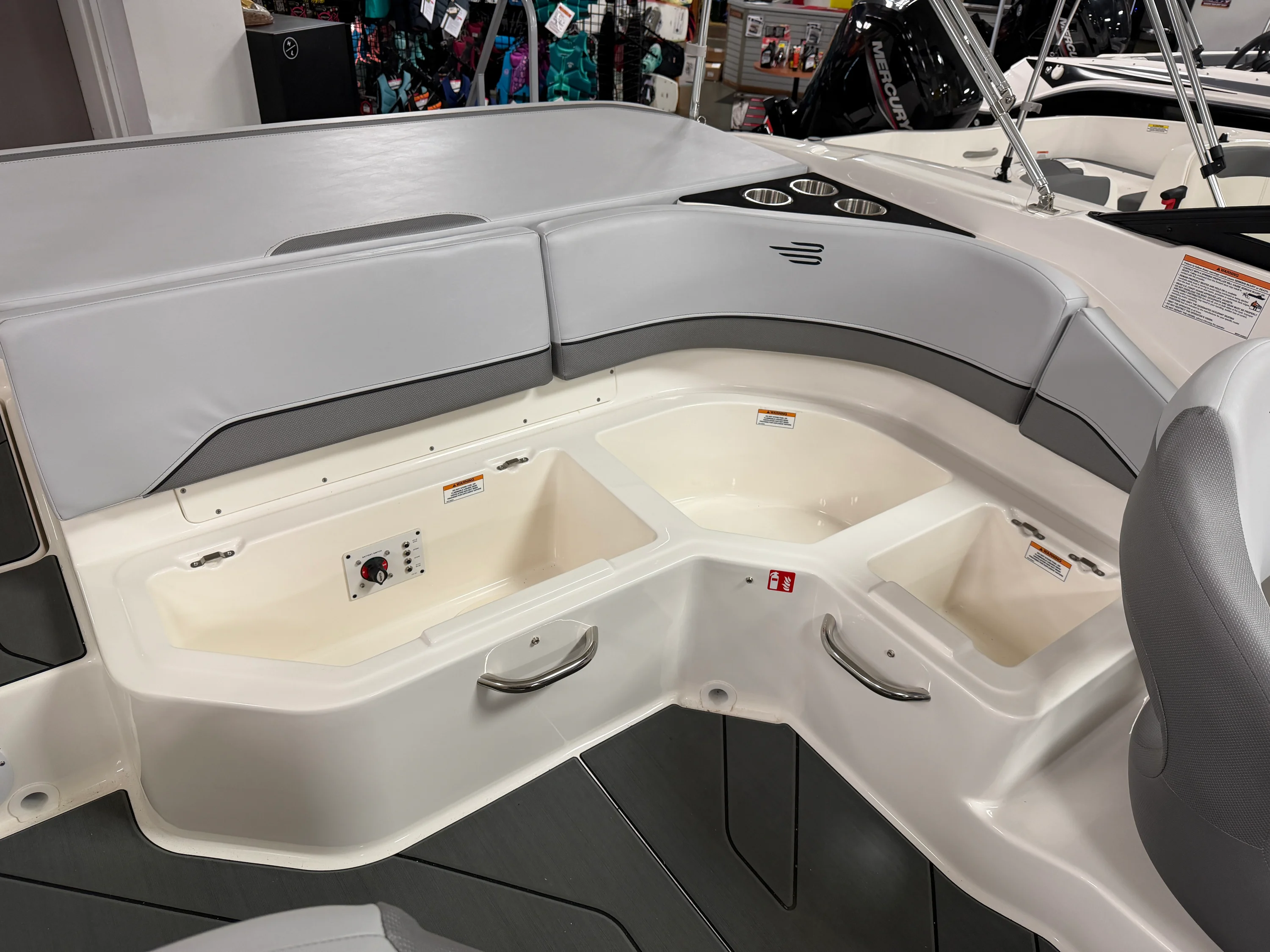 2025 Bayliner V20I Image Thumbnail #6