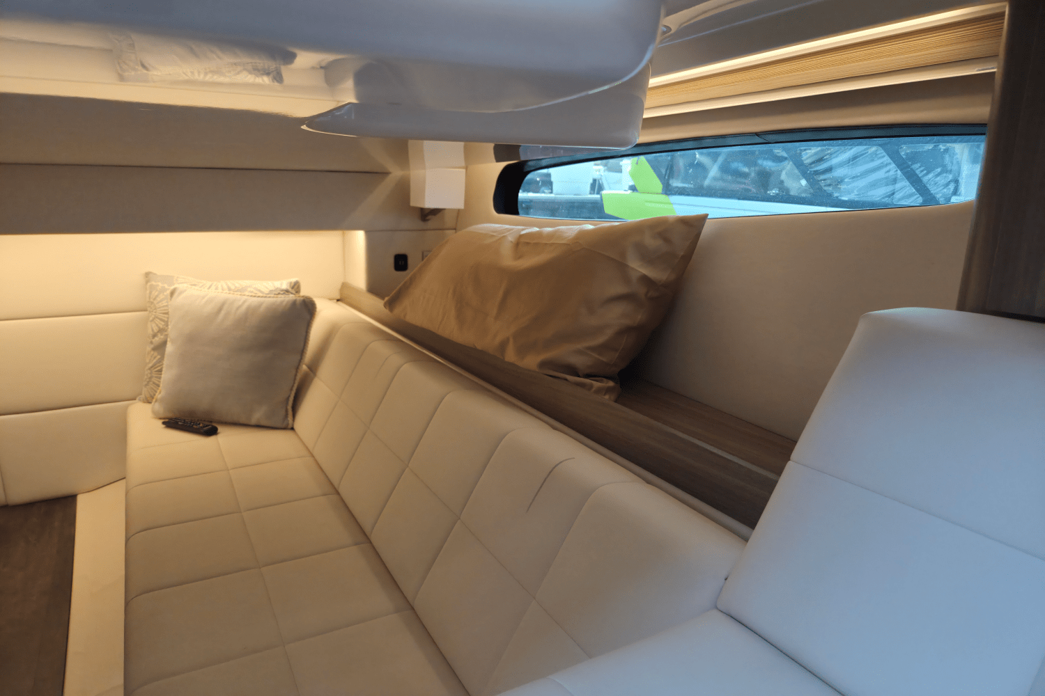 2022 Regal 36 GRANDE COUPE Image Thumbnail #49