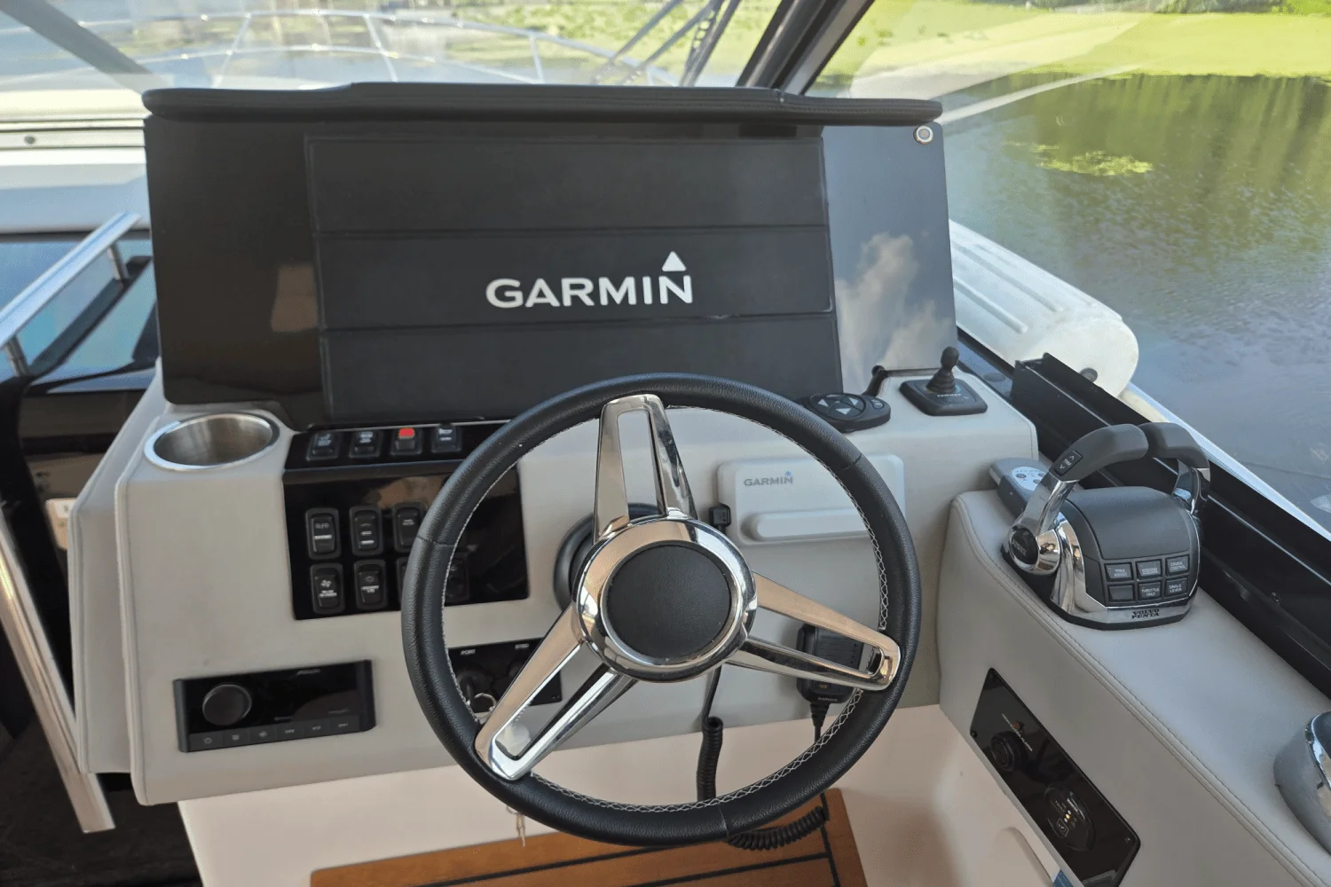 2022 Regal 36 Grande Coupe Image Thumbnail #23