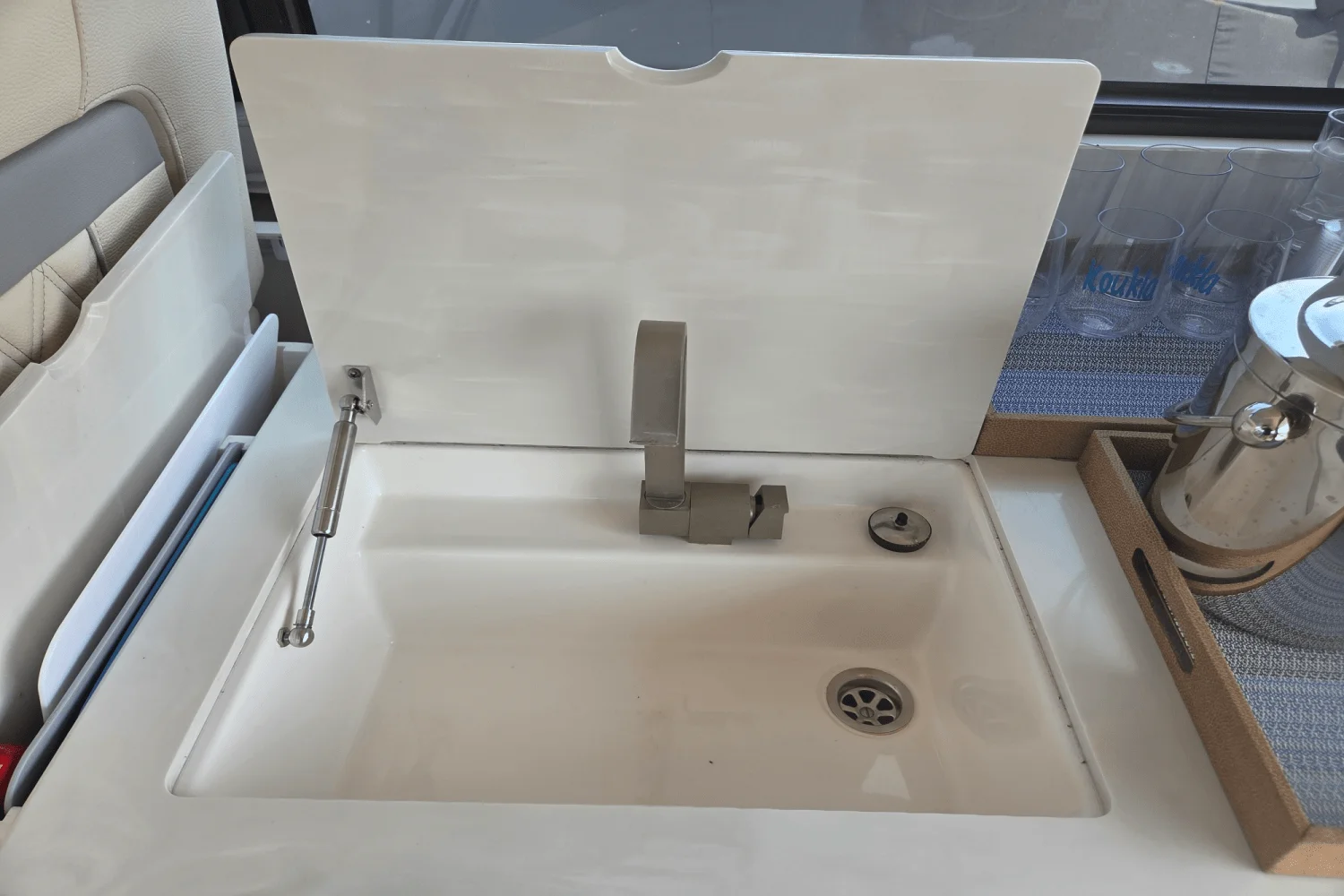 2022 Regal 36 Grande Coupe Image Thumbnail #58