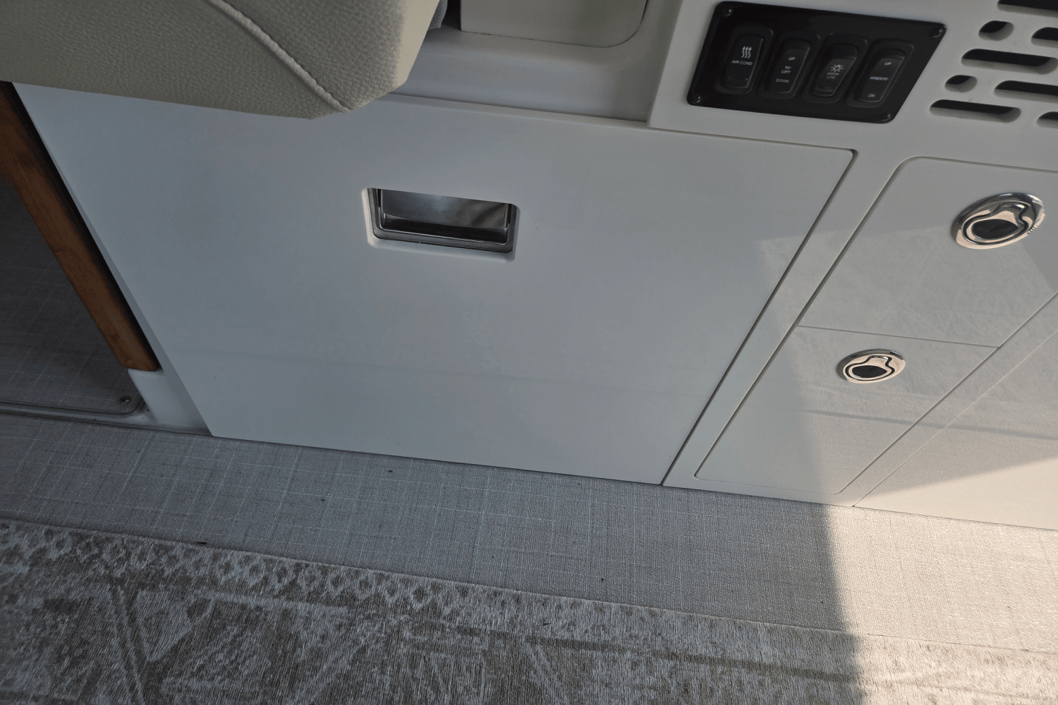 2022 Regal 36 GRANDE COUPE Image Thumbnail #17