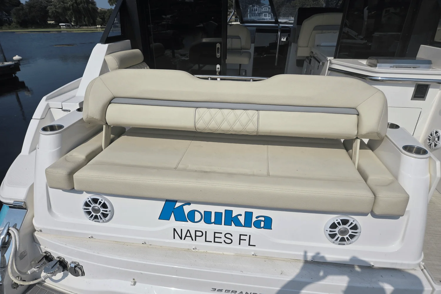 2022 Regal 36 Grande Coupe Image Thumbnail #8