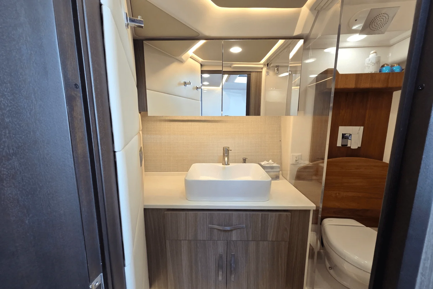 2022 Regal 36 Grande Coupe Image Thumbnail #45