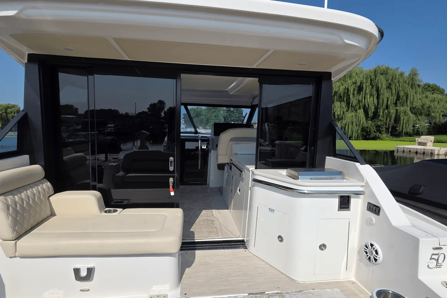 2022 Regal 36 Grande Coupe Image Thumbnail #4