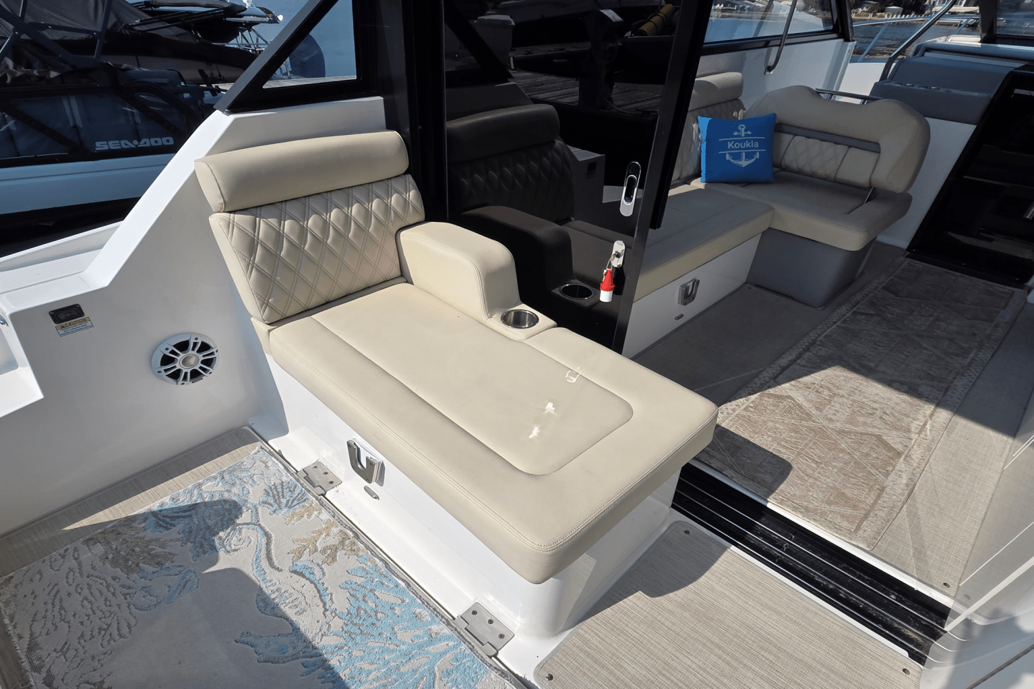 2022 Regal 36 GRANDE COUPE Image Thumbnail #5