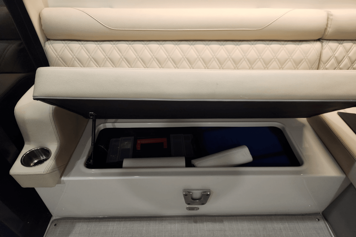 2022 Regal
                                                             36 GC Image Thumbnail #36