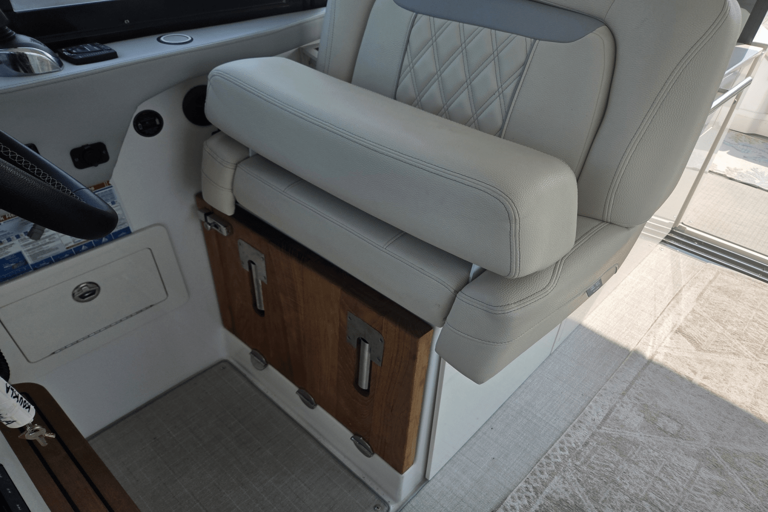 2022 Regal 36 GRANDE COUPE Image Thumbnail #29
