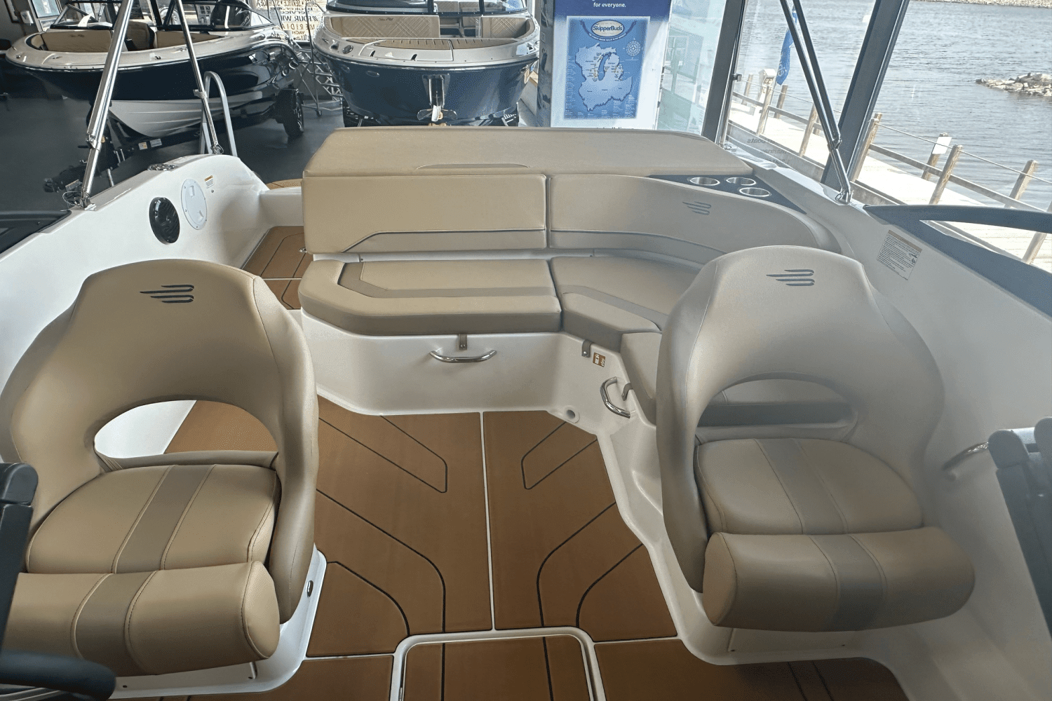 2025 Bayliner V20I Image Thumbnail #10