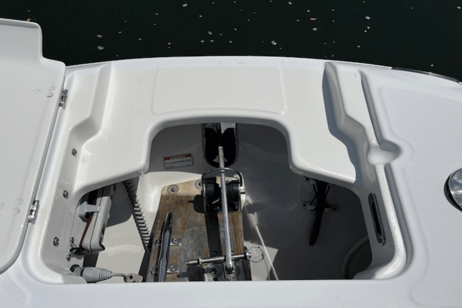 2018 Boston Whaler 270 VANTAGE Image Thumbnail #26