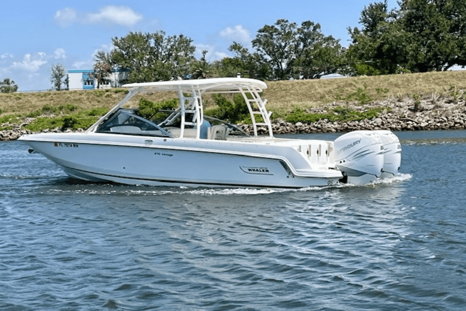 2018 Boston Whaler 270 VANTAGE Image Thumbnail #11