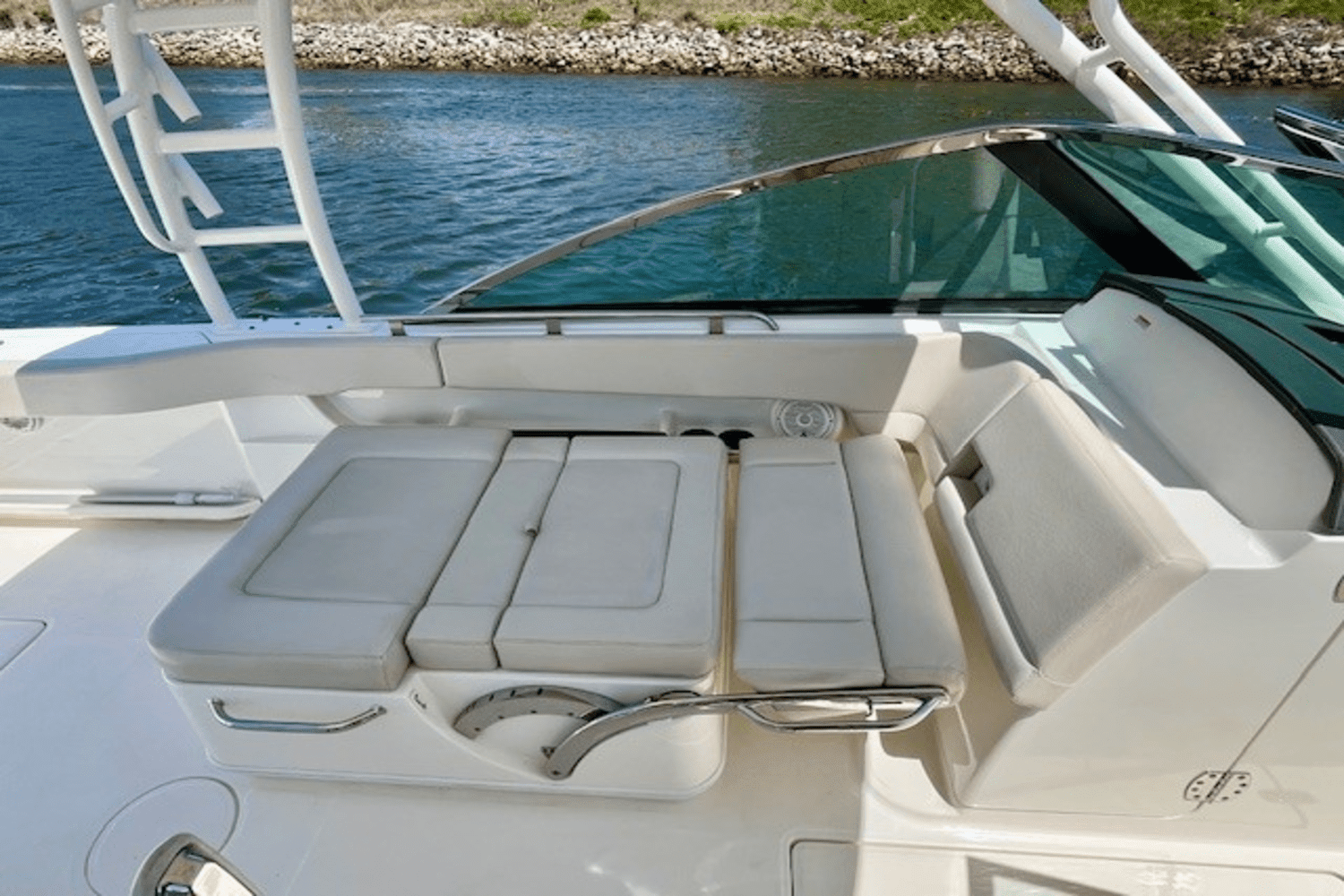 2018 Boston Whaler 270 VANTAGE Image Thumbnail #15
