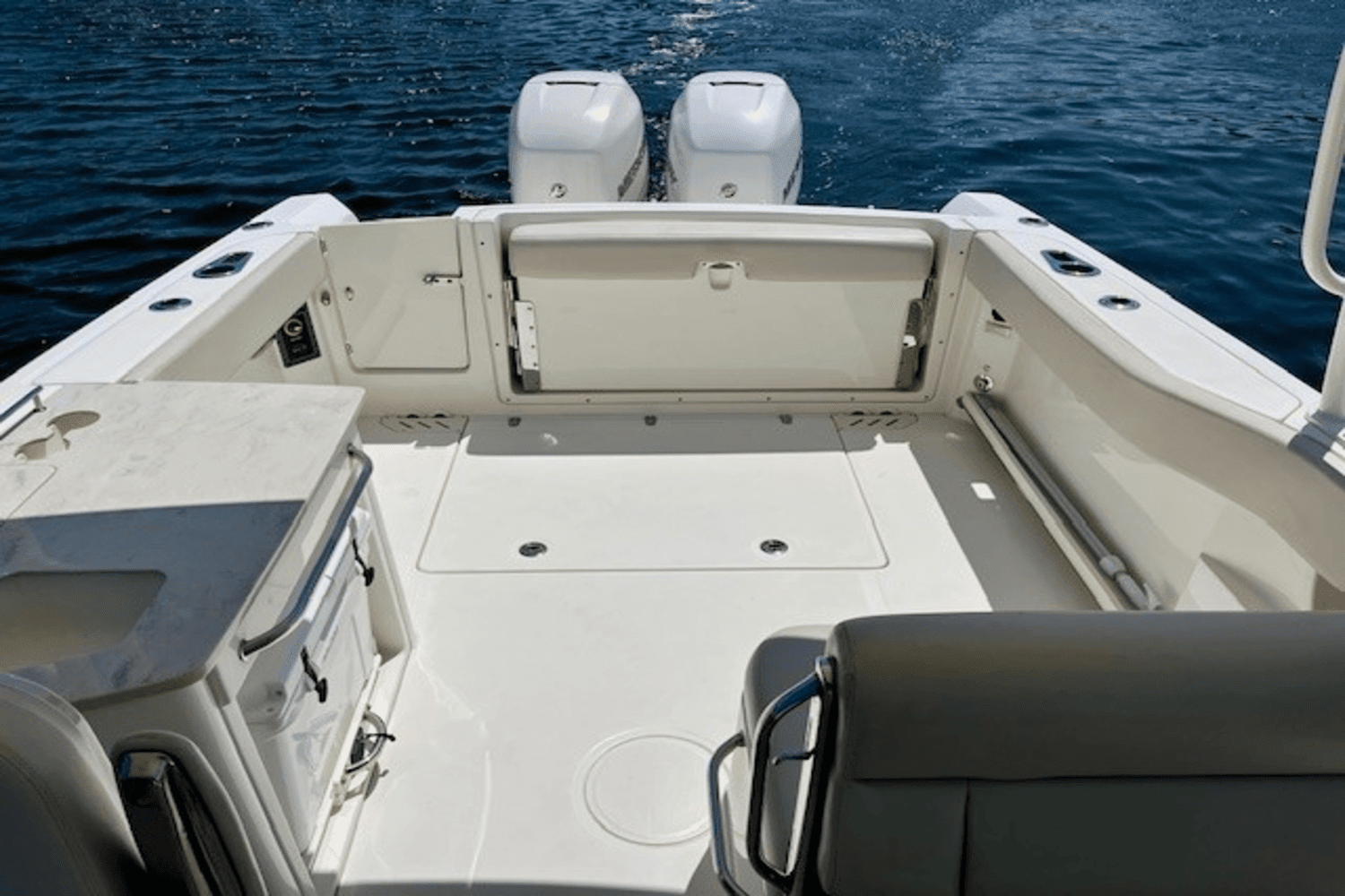 2018 Boston Whaler 270 VANTAGE Image Thumbnail #19