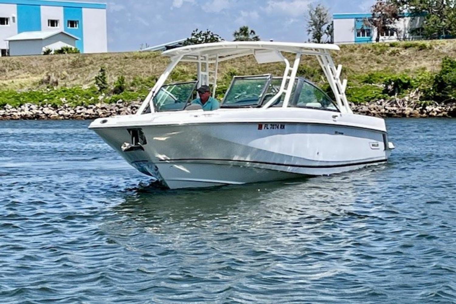 2018 Boston Whaler 270 VANTAGE Image Thumbnail #4