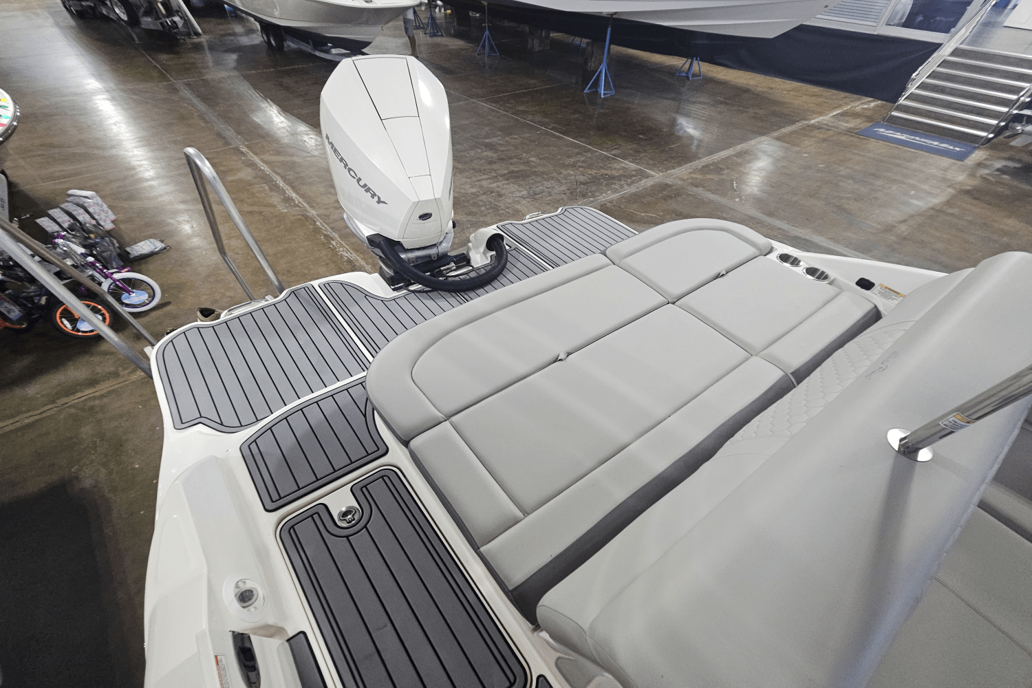 2021 Sea Ray 270 SD-OB Image Thumbnail #7