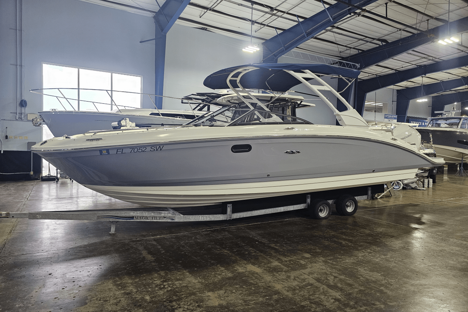 2021 Sea Ray 270 SD-OB Image Thumbnail #1