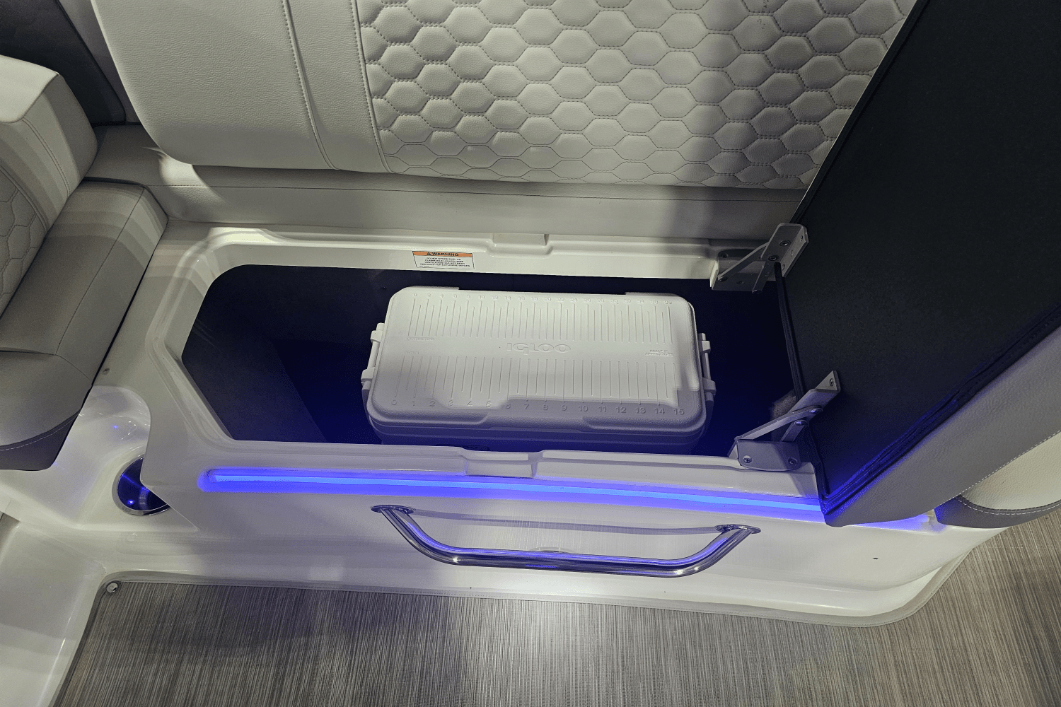 2021 Sea Ray 270 SD-OB Image Thumbnail #12