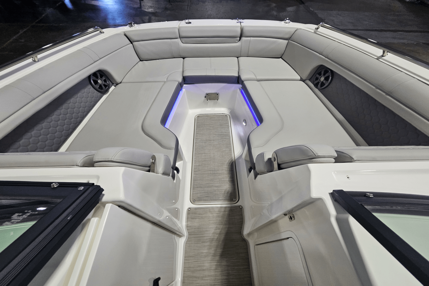 2021 Sea Ray 270 SD-OB Image Thumbnail #20