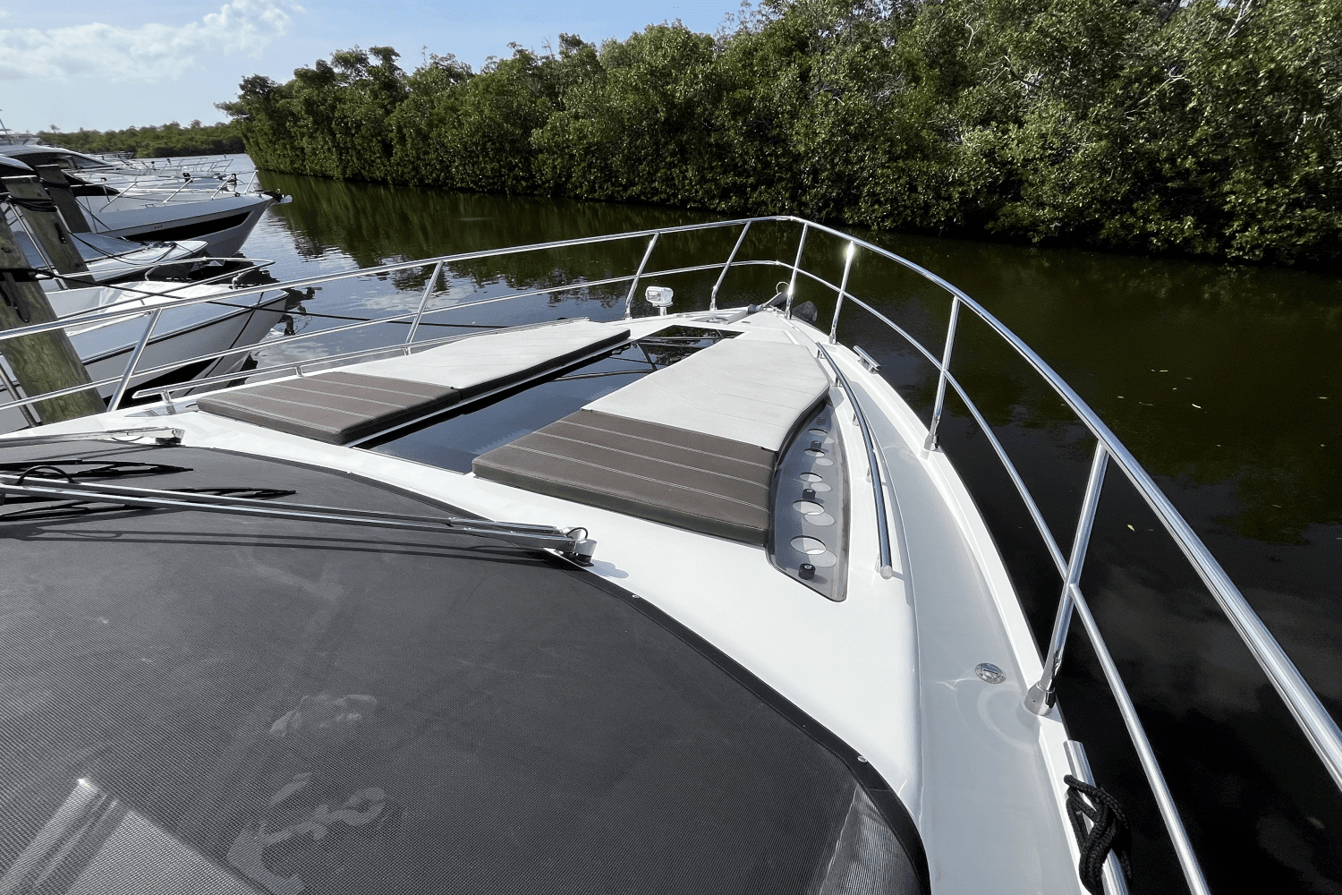 2020 Galeon
                                                             550 FLY Image Thumbnail #73