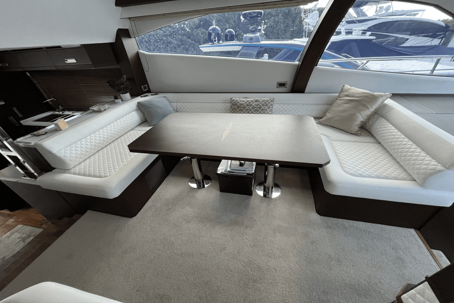 2020 Galeon
                                                             550 FLY Image Thumbnail #31